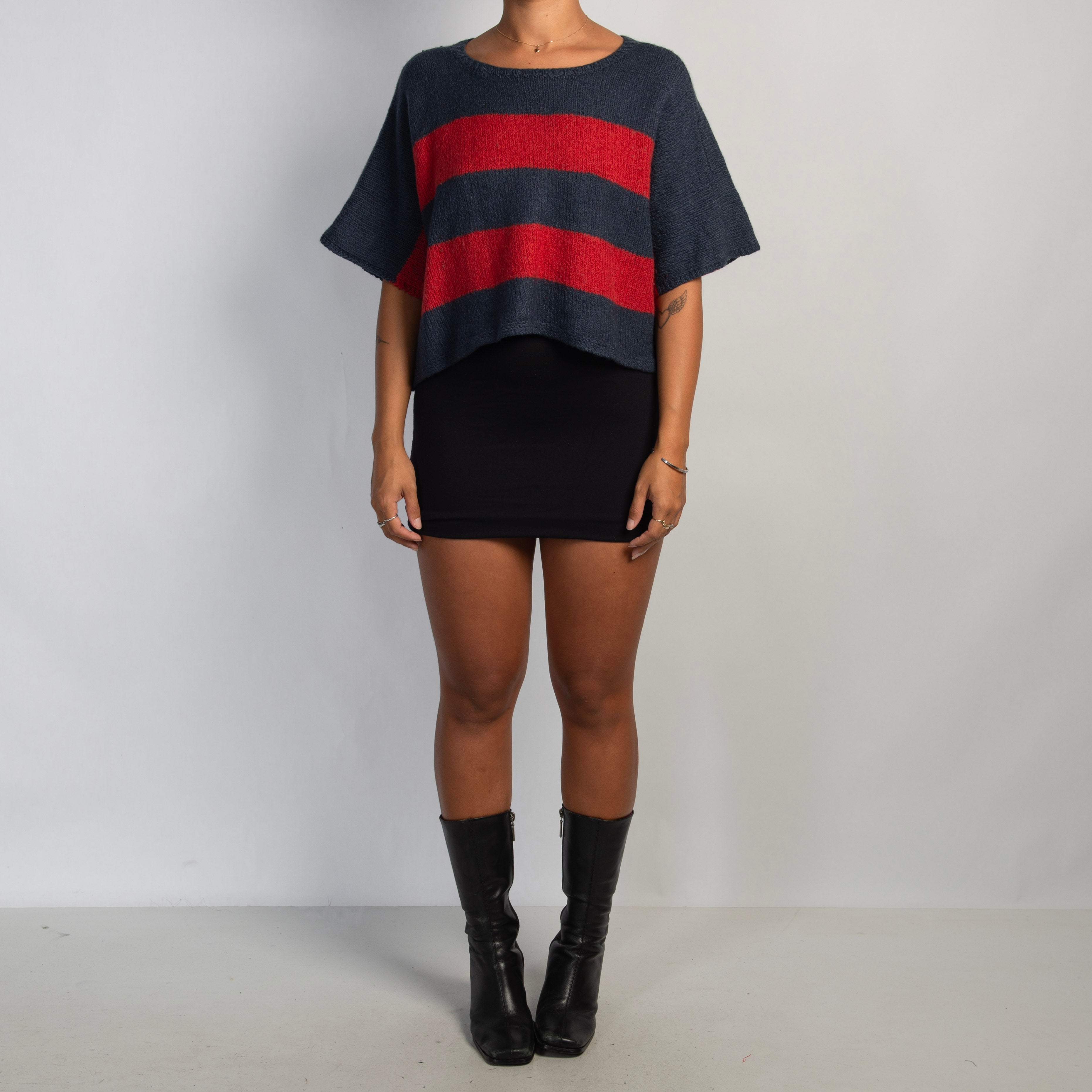STRIPE KNIT TOP