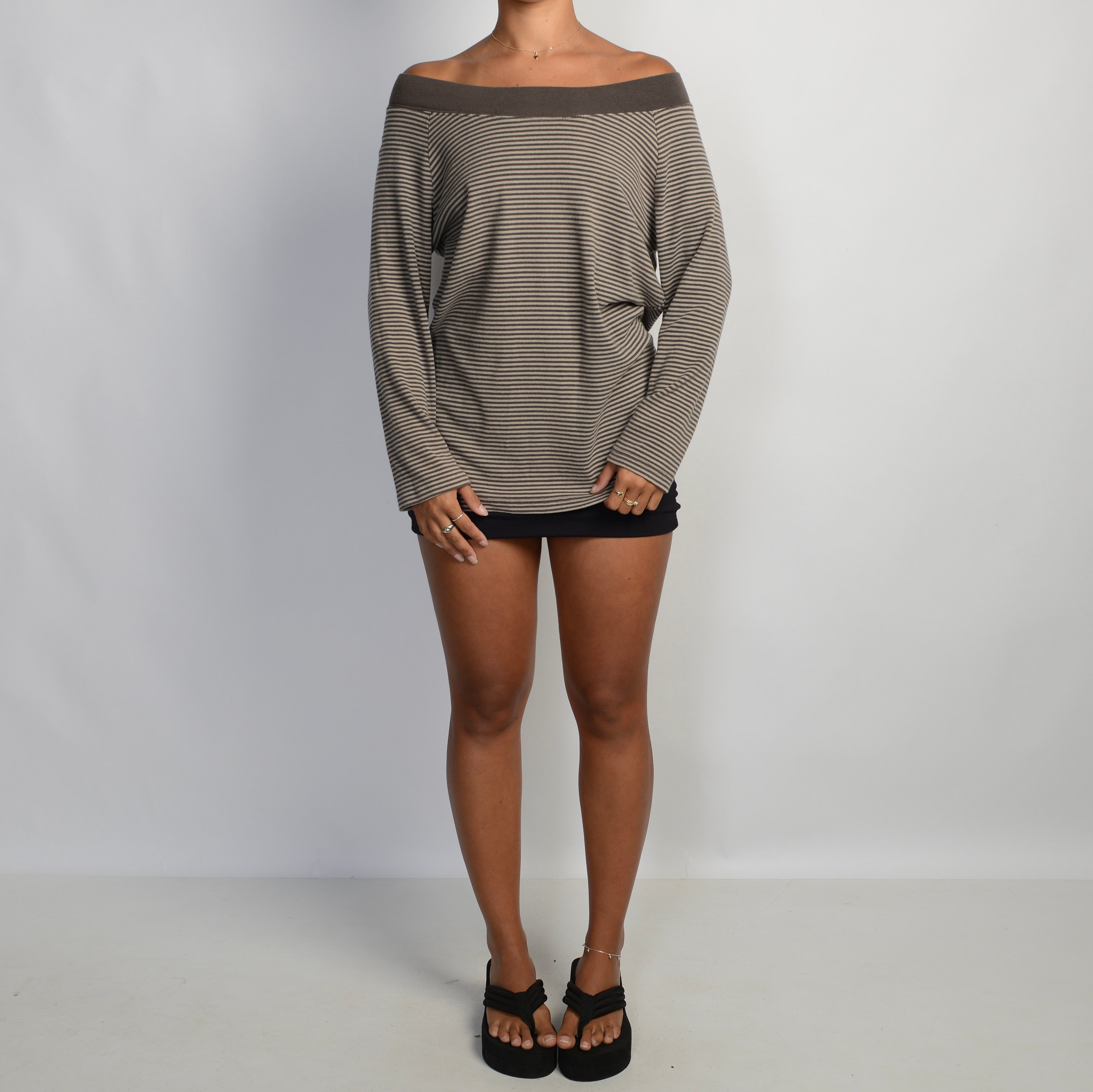 STRIPE LONG SLEEVE TOP