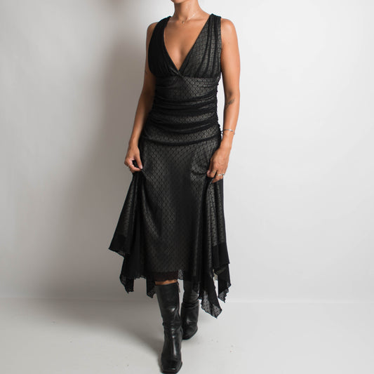 ROBE LONGUE EN MAILLE NOIRE