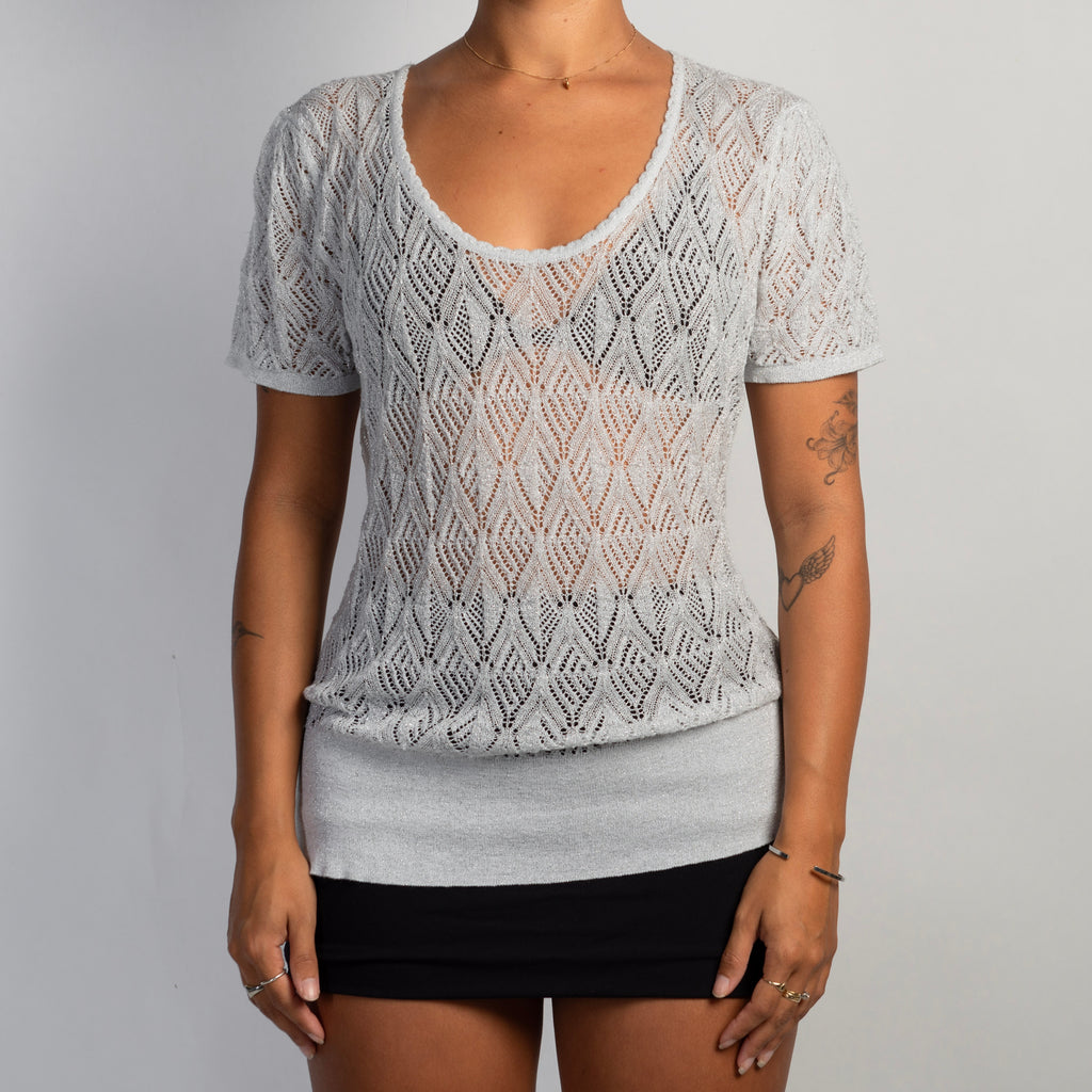 SILVER KNIT TOP