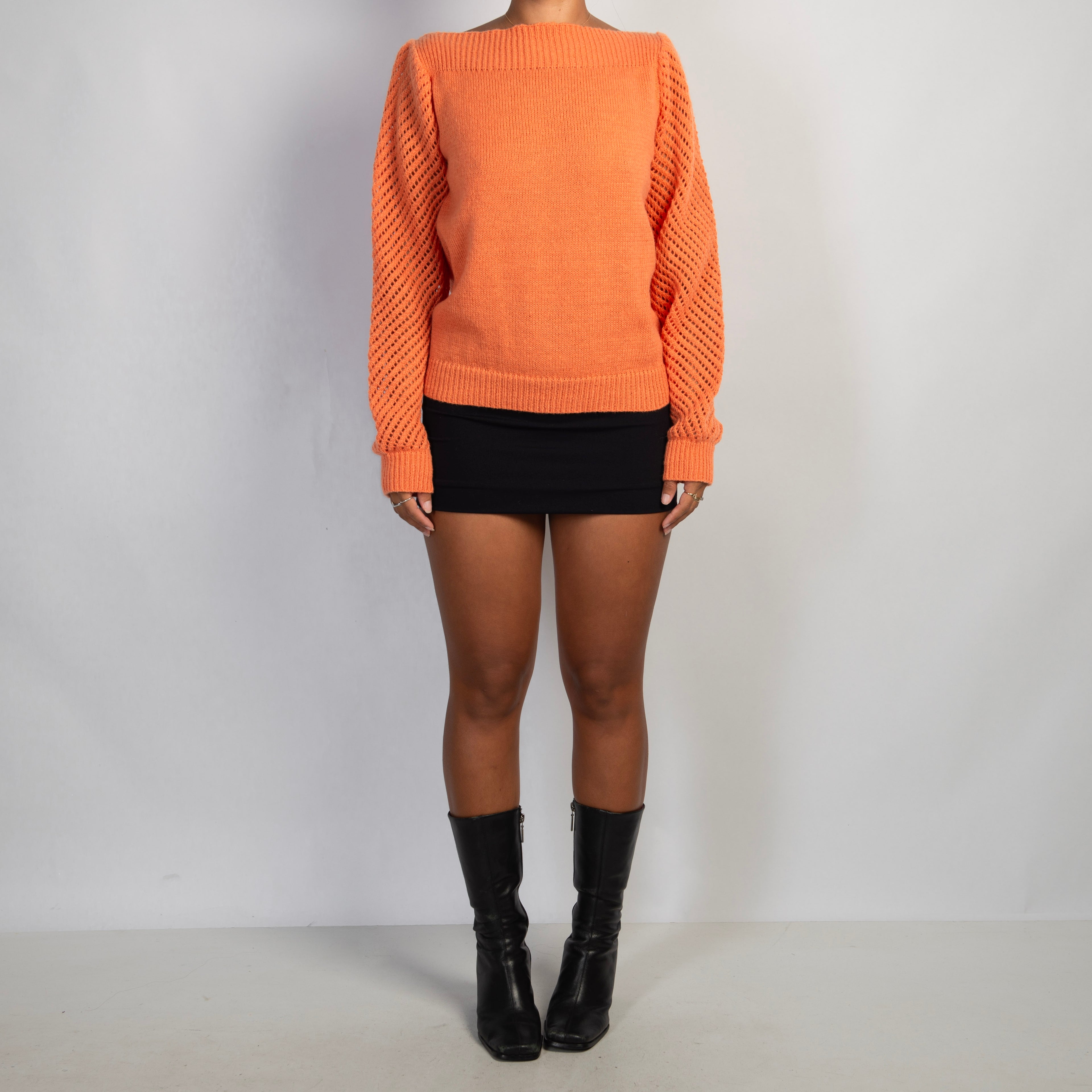 ORANGE KNIT SWEATER