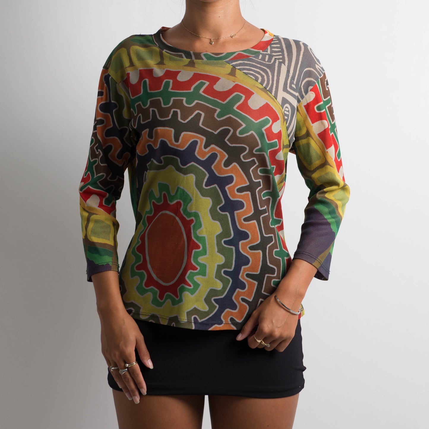 PATTERNED MESH LONG SLEEVE