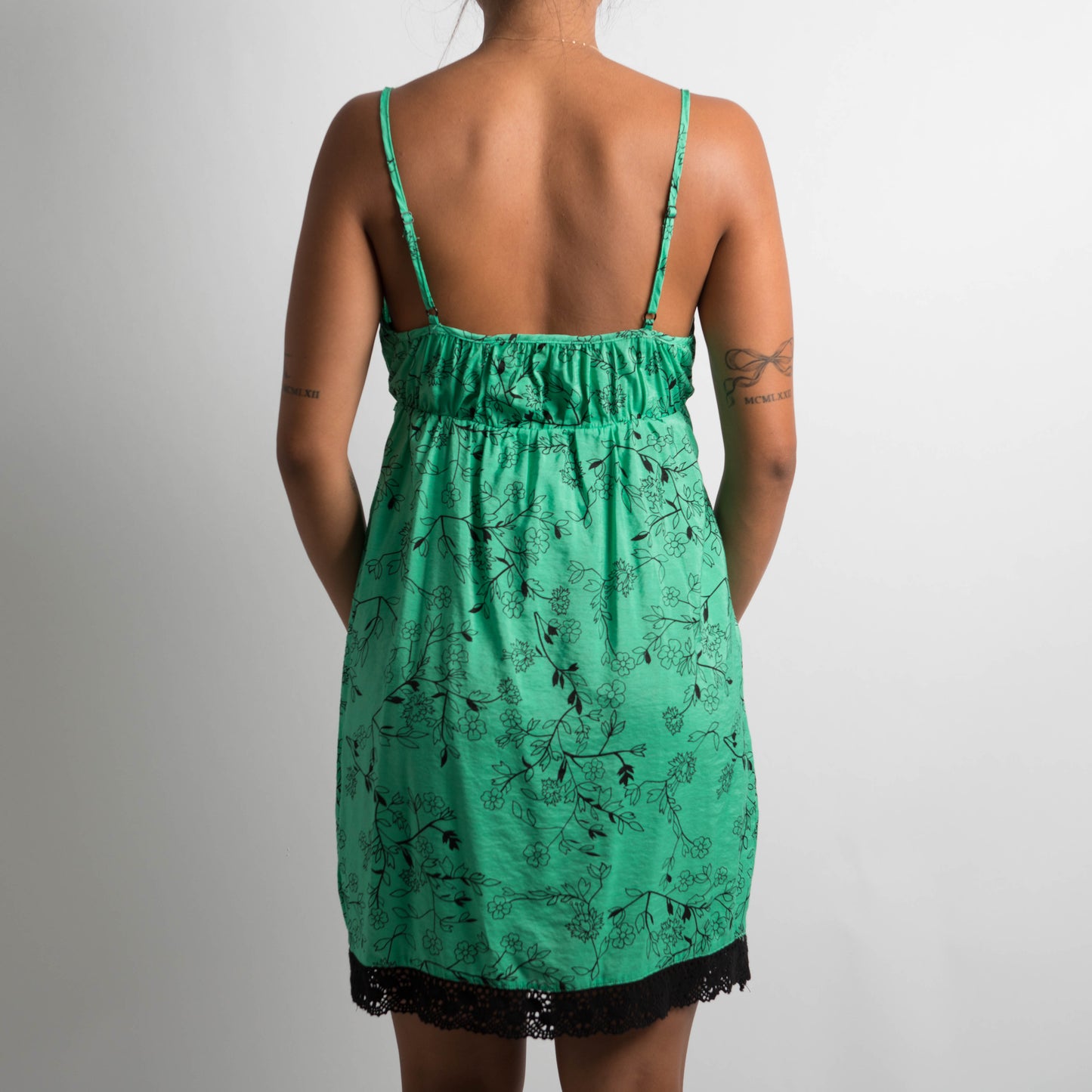 GREEN PATTERNED DRESS