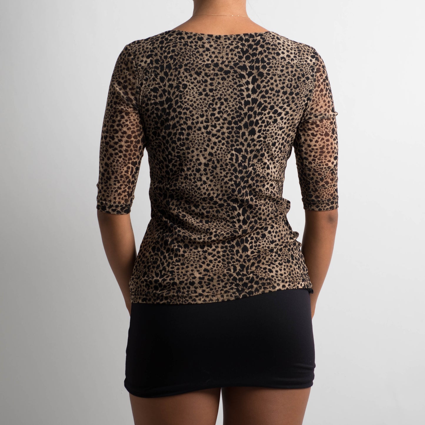 MESH ANIMAL PRINT TOP