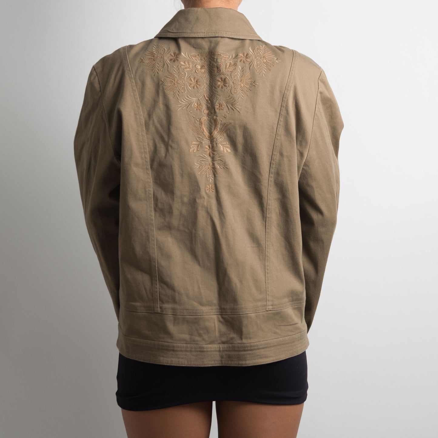 BROWN EMBROIDERED JACKET