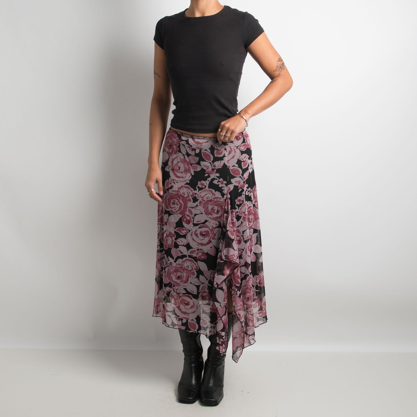 FLORAL ASYMMETRIC SKIRT