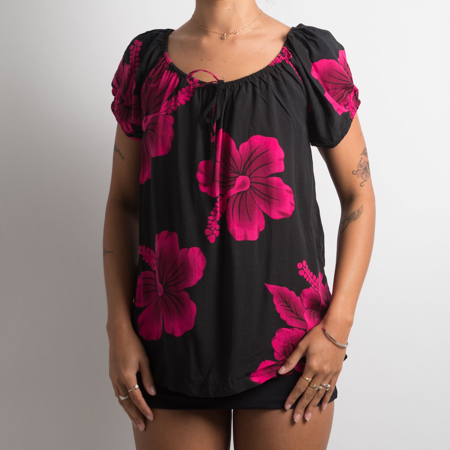 FLORAL HIBISCUS TOP