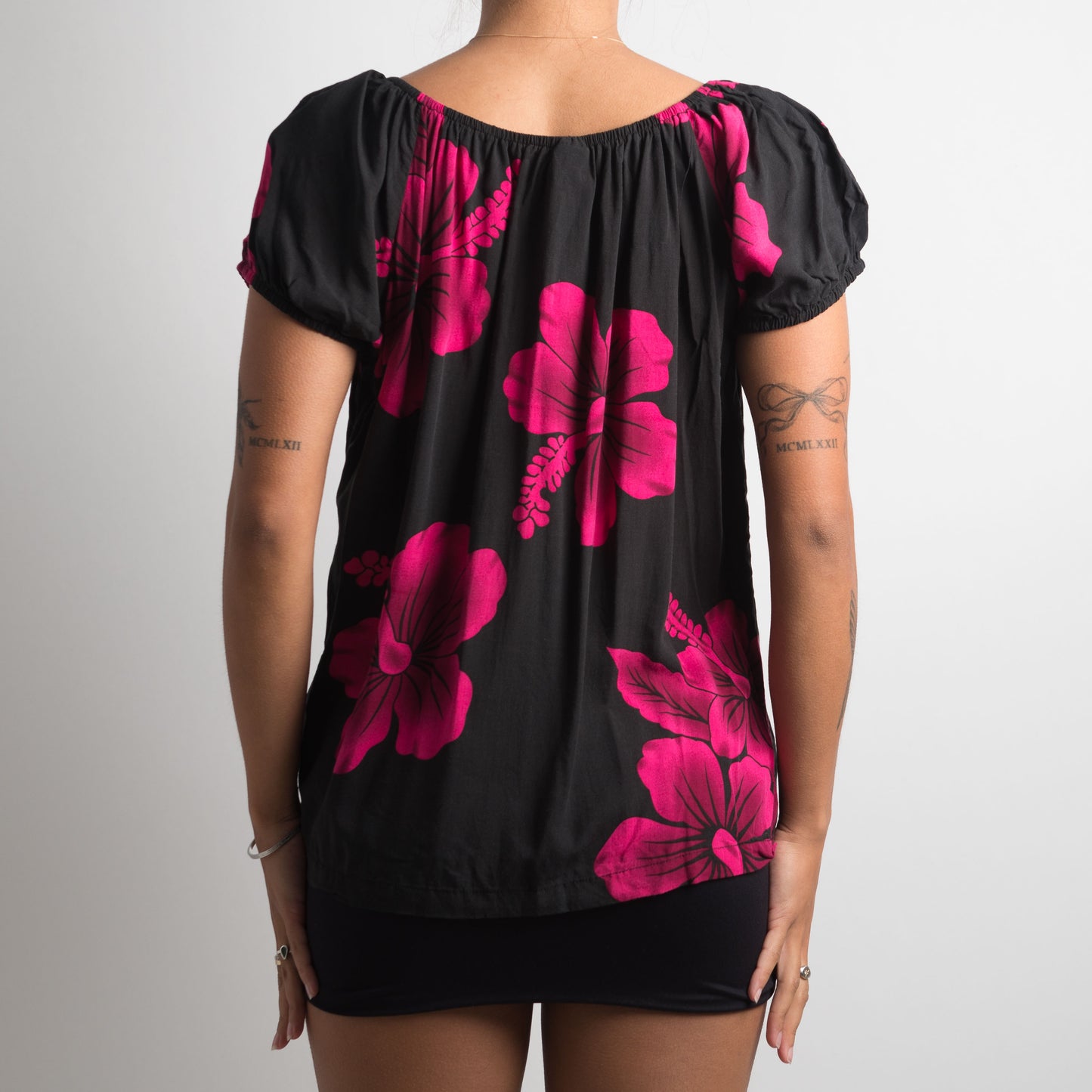 FLORAL HIBISCUS TOP