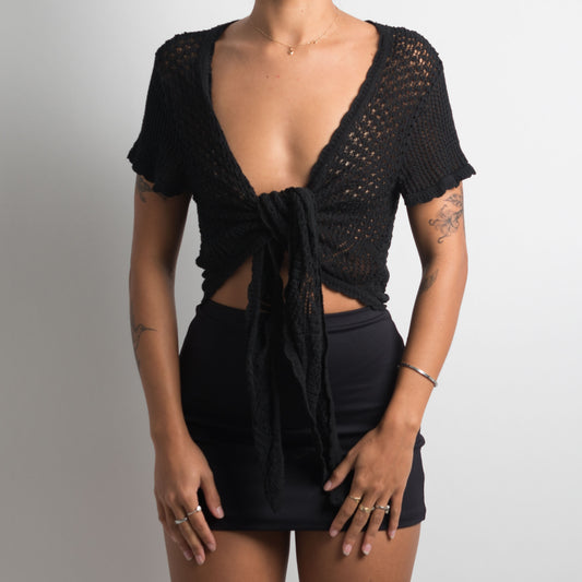 BLACK CROCHET WRAP TOP