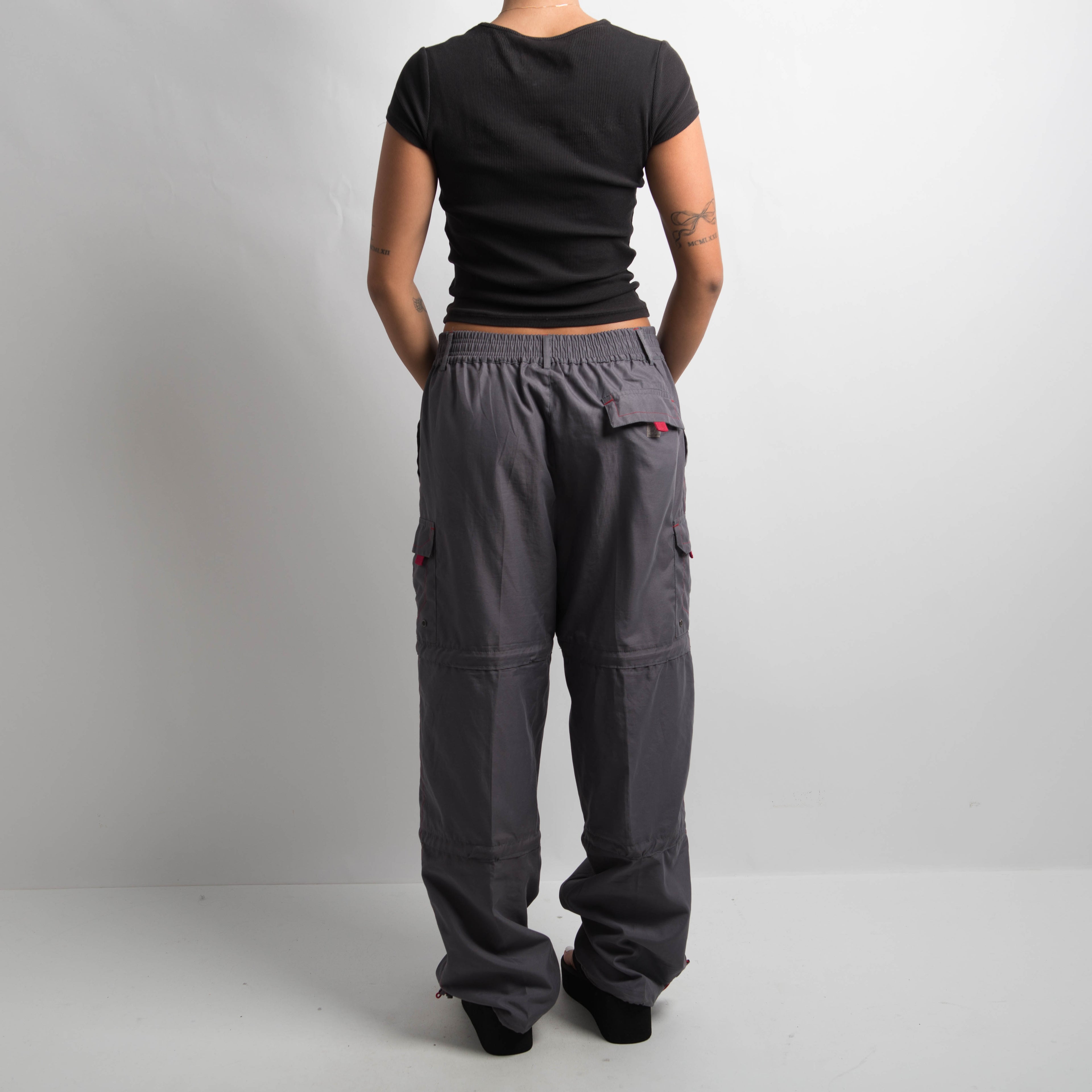 RED ACCENT CARGO PANTS