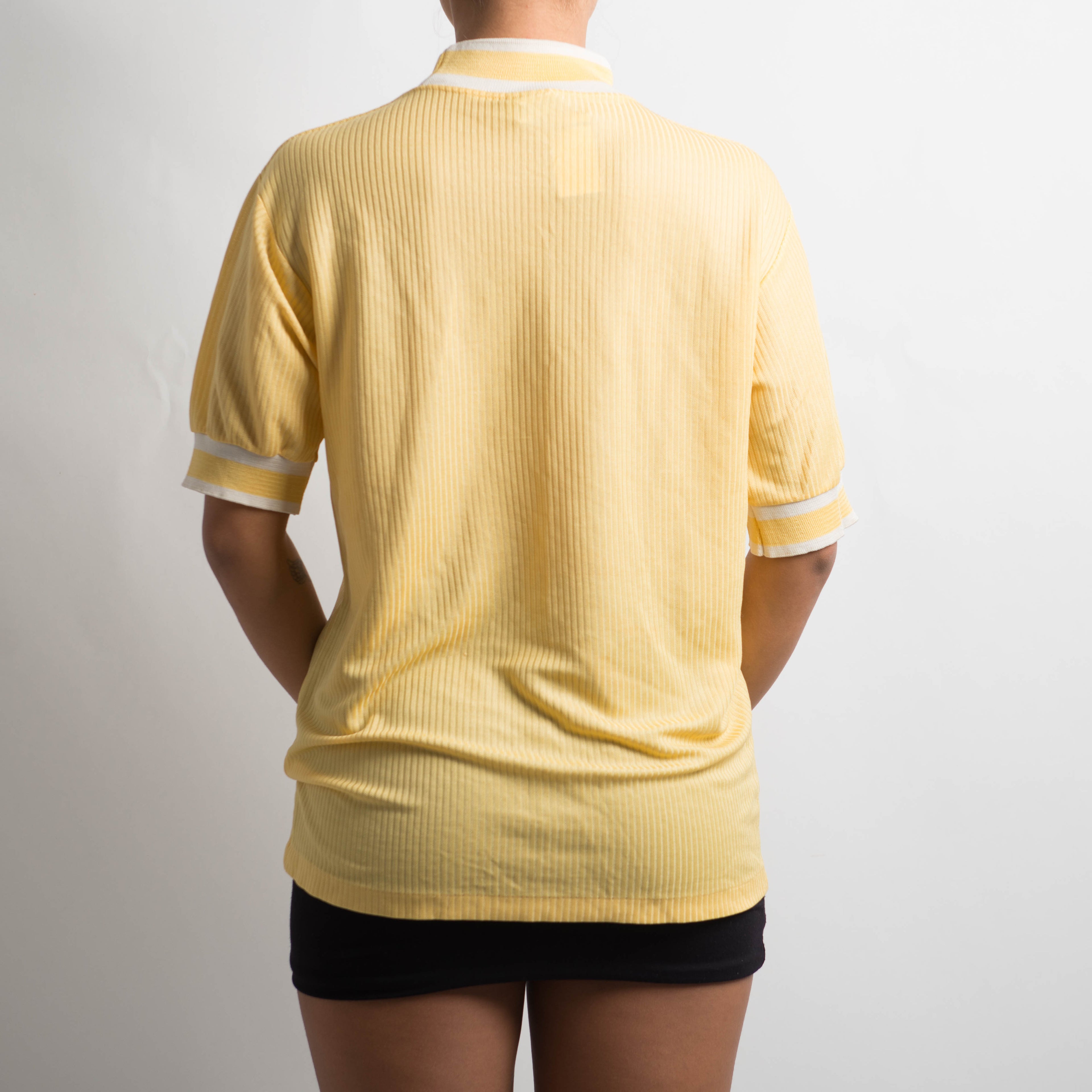 YELLOW TEXTURED TEE