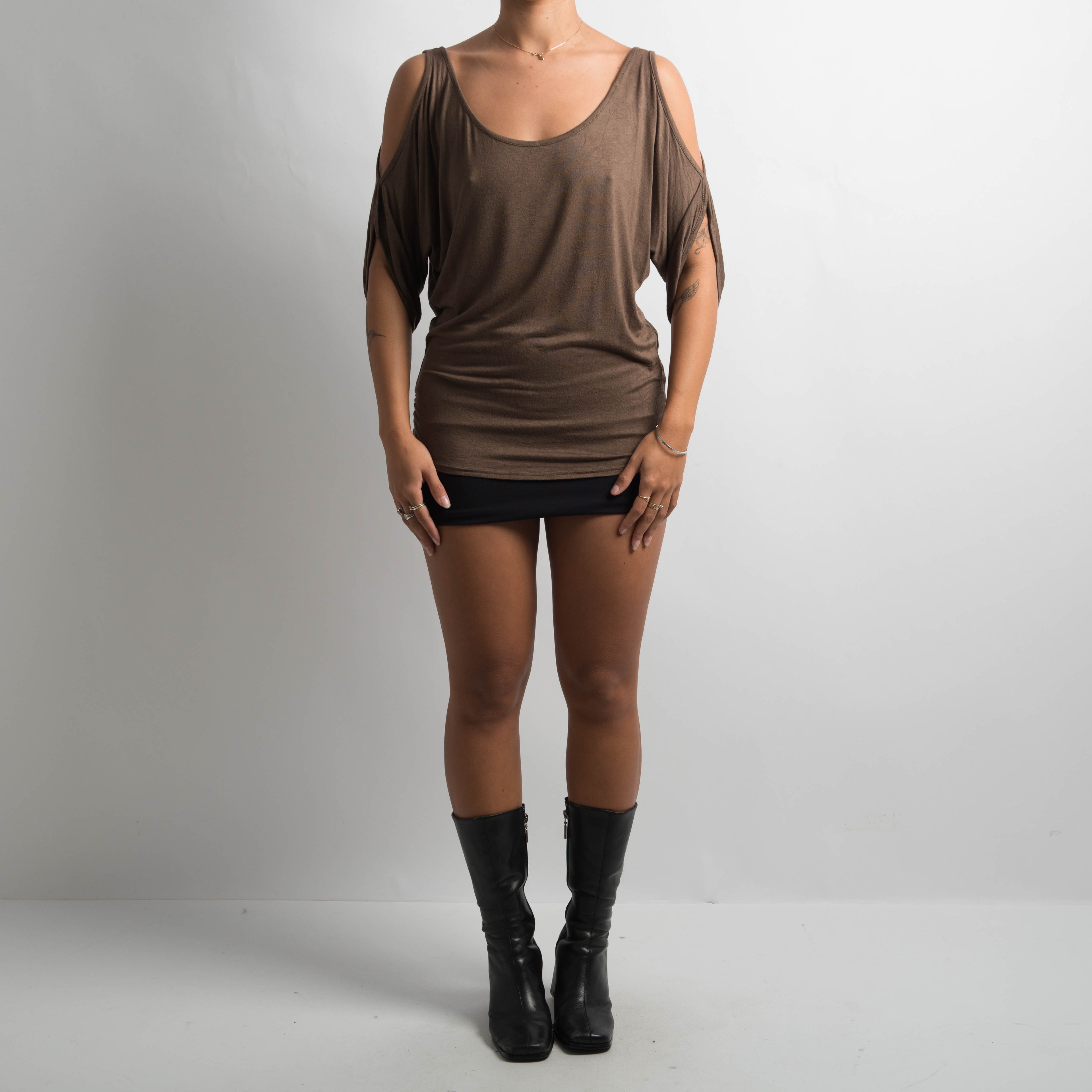 BROWN COLD SHOULDER TOP