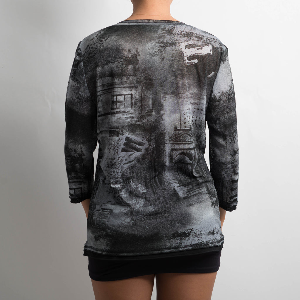 GREY MESH PATTERN TOP