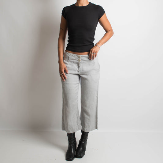 PANTALON COURT EN LIN GRIS