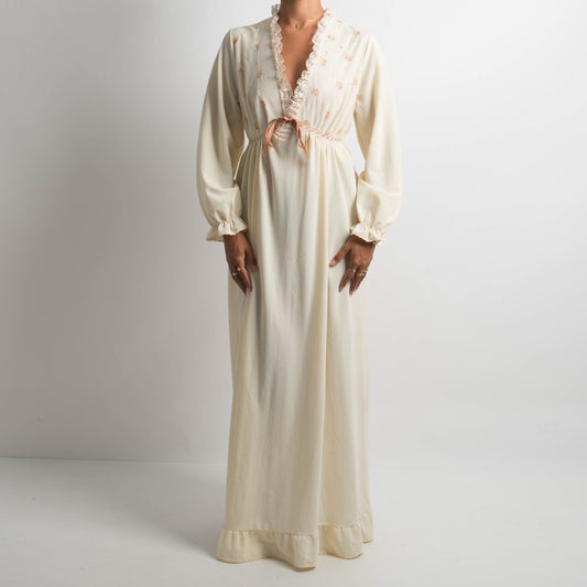 CREAM LONG SLEEVE MAXI DRESS