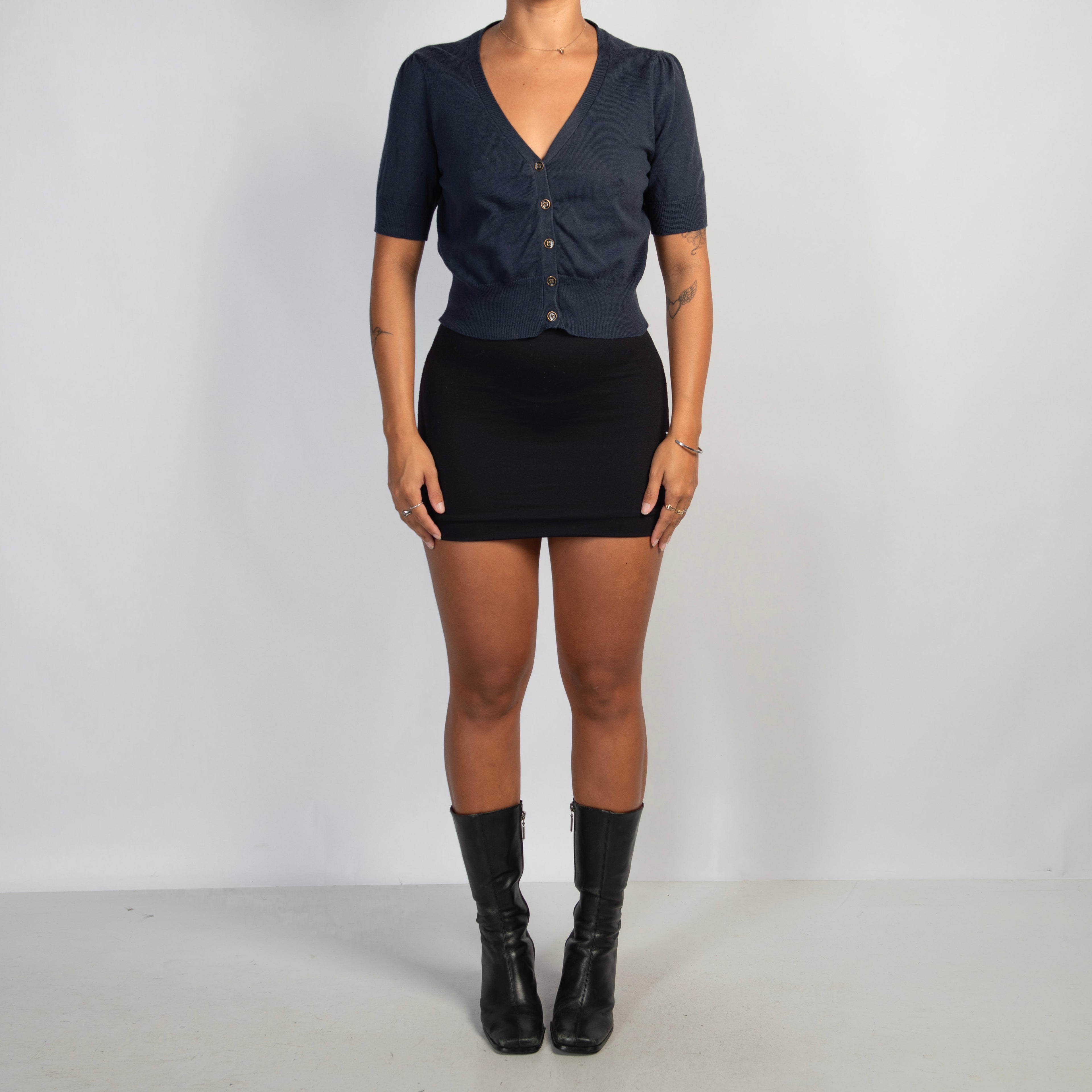 NAVY SHORT SLEEVE CARDIGAN