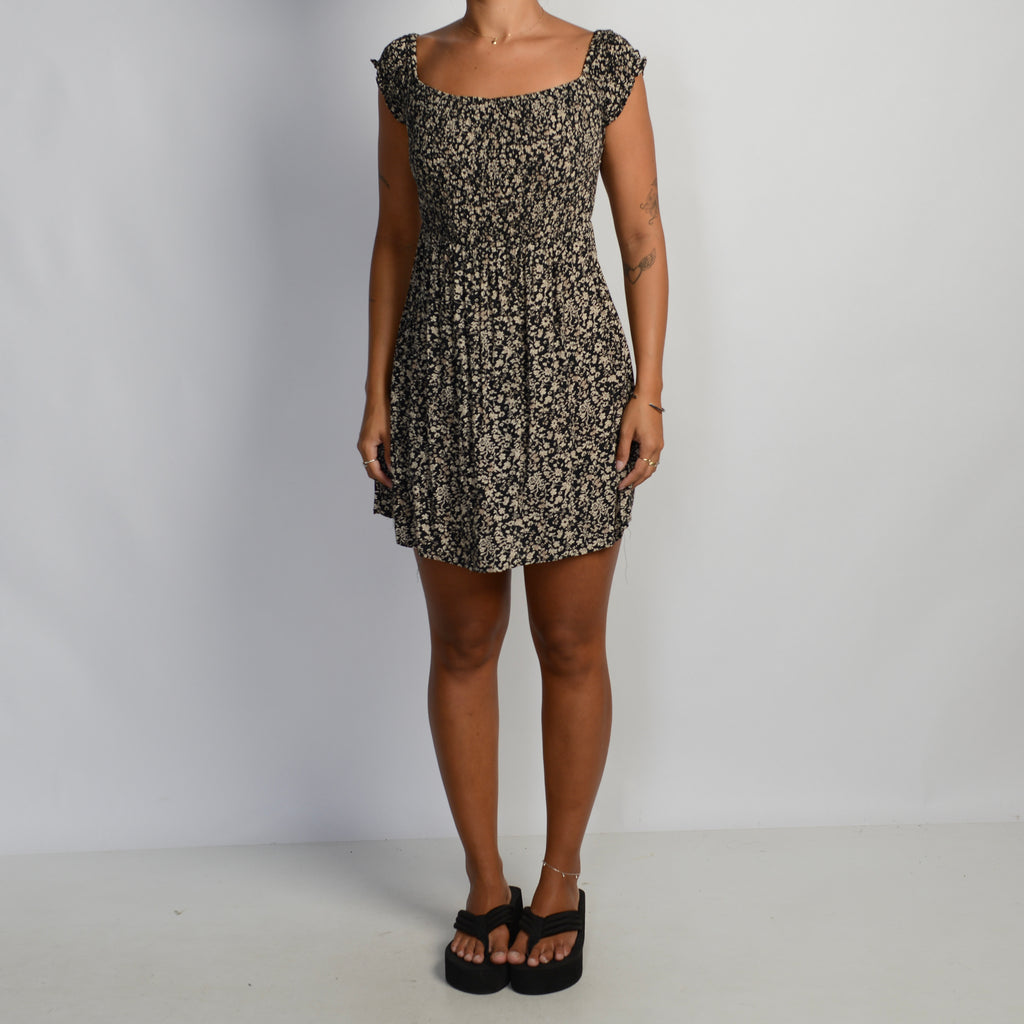 FLORAL MINI DRESS