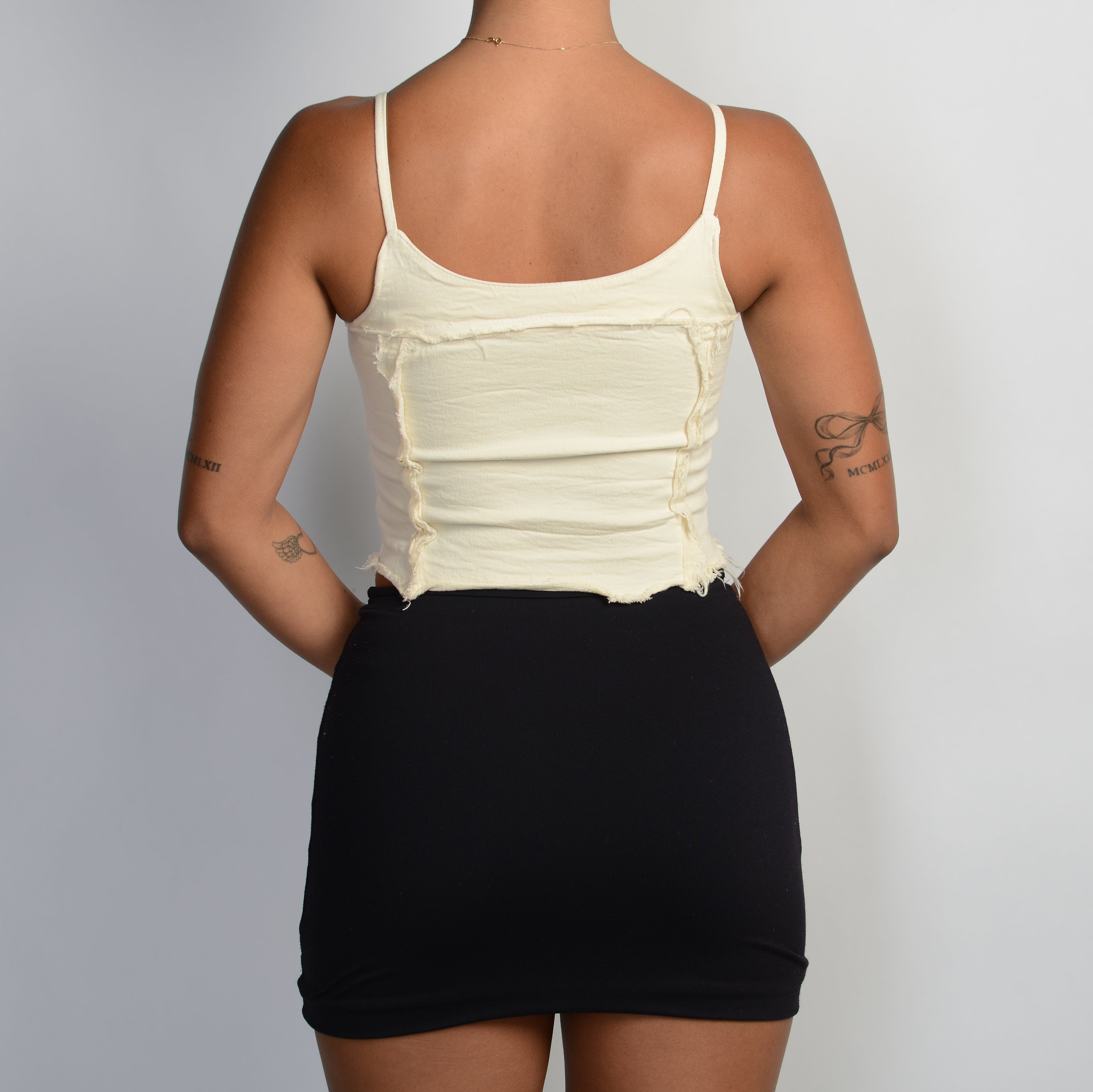 CREAM HOOK & EYE TOP