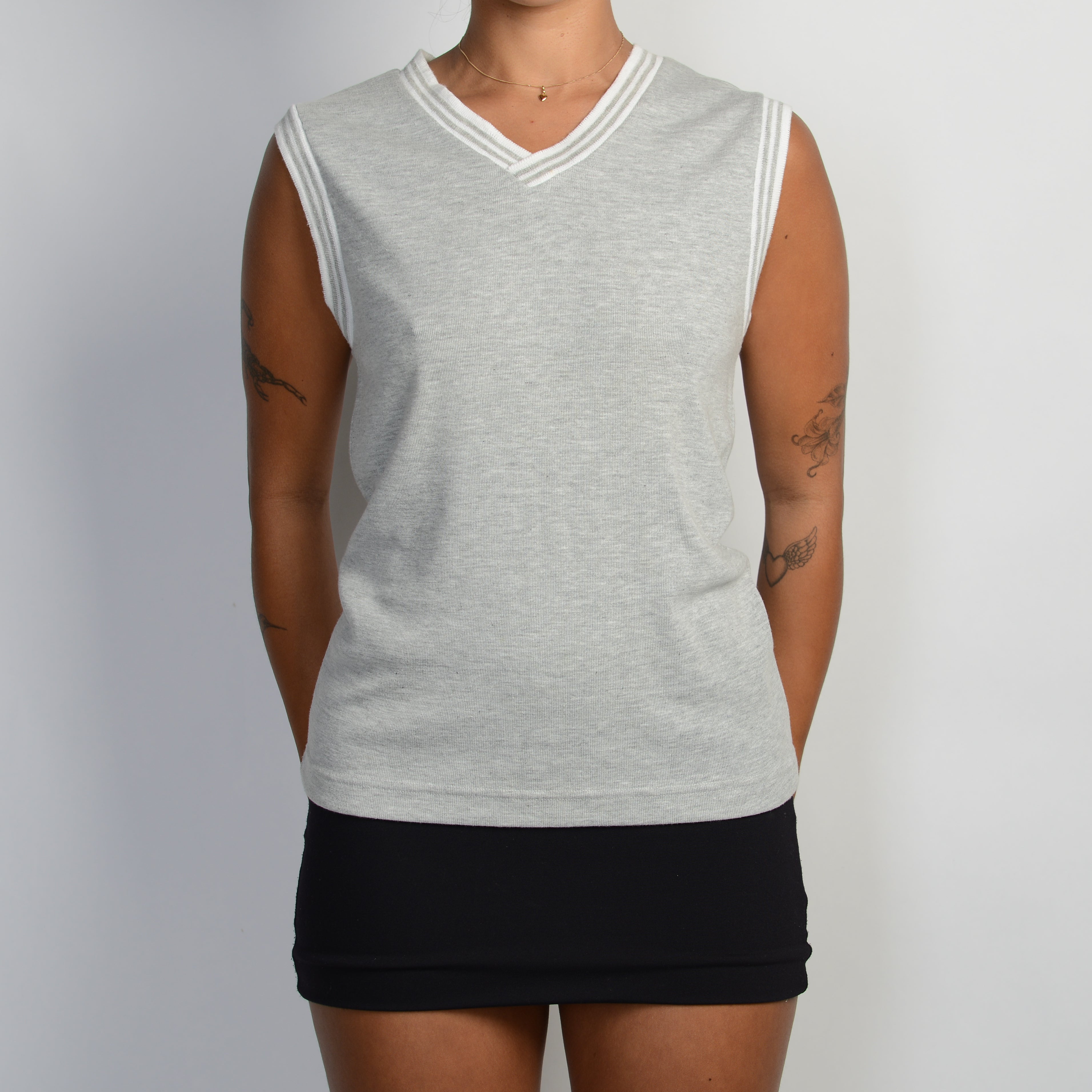 GREY SLEEVELESS TOP