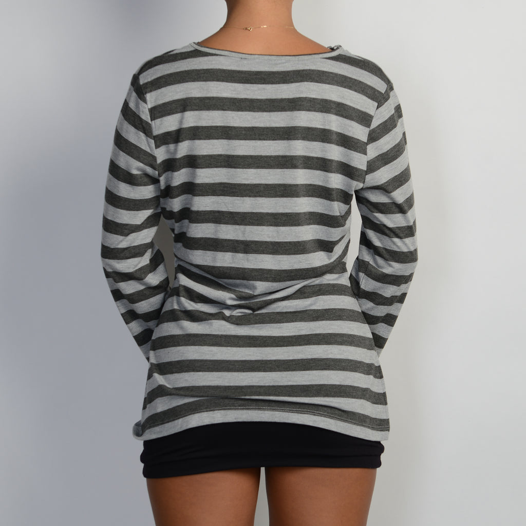 GREY STRIPE TOP