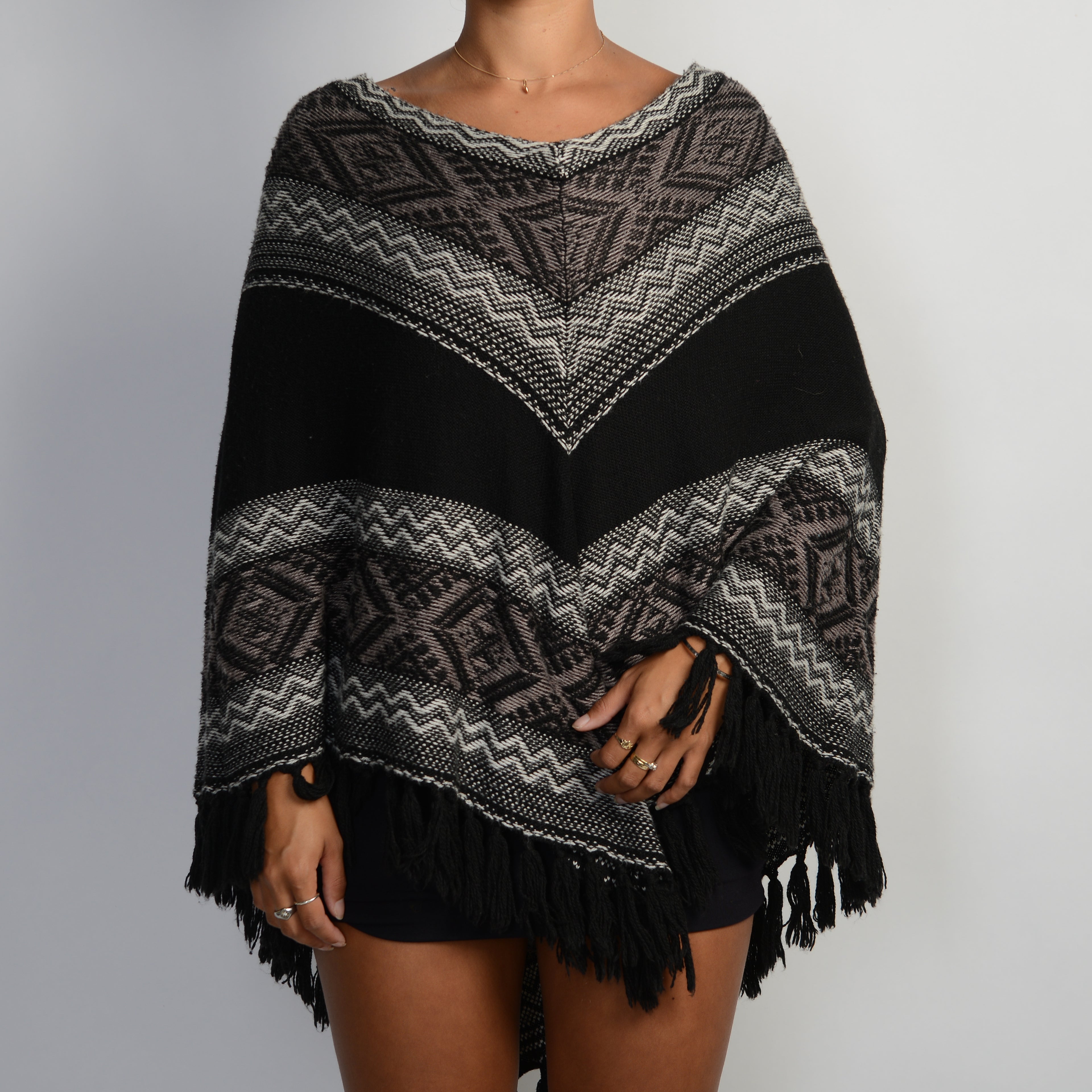 BLACK PATTERN PONCHO