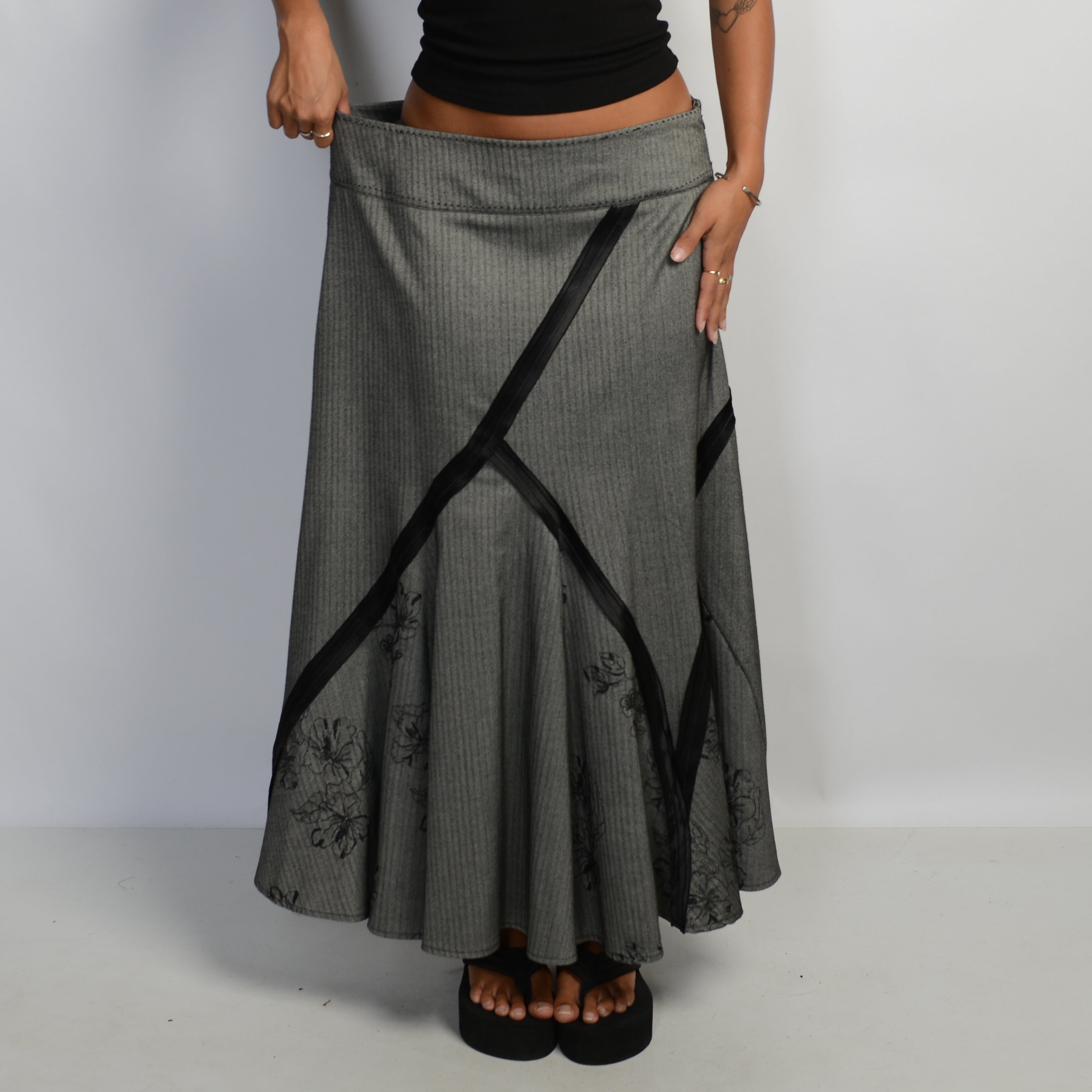 GREY MAXI SKIRT