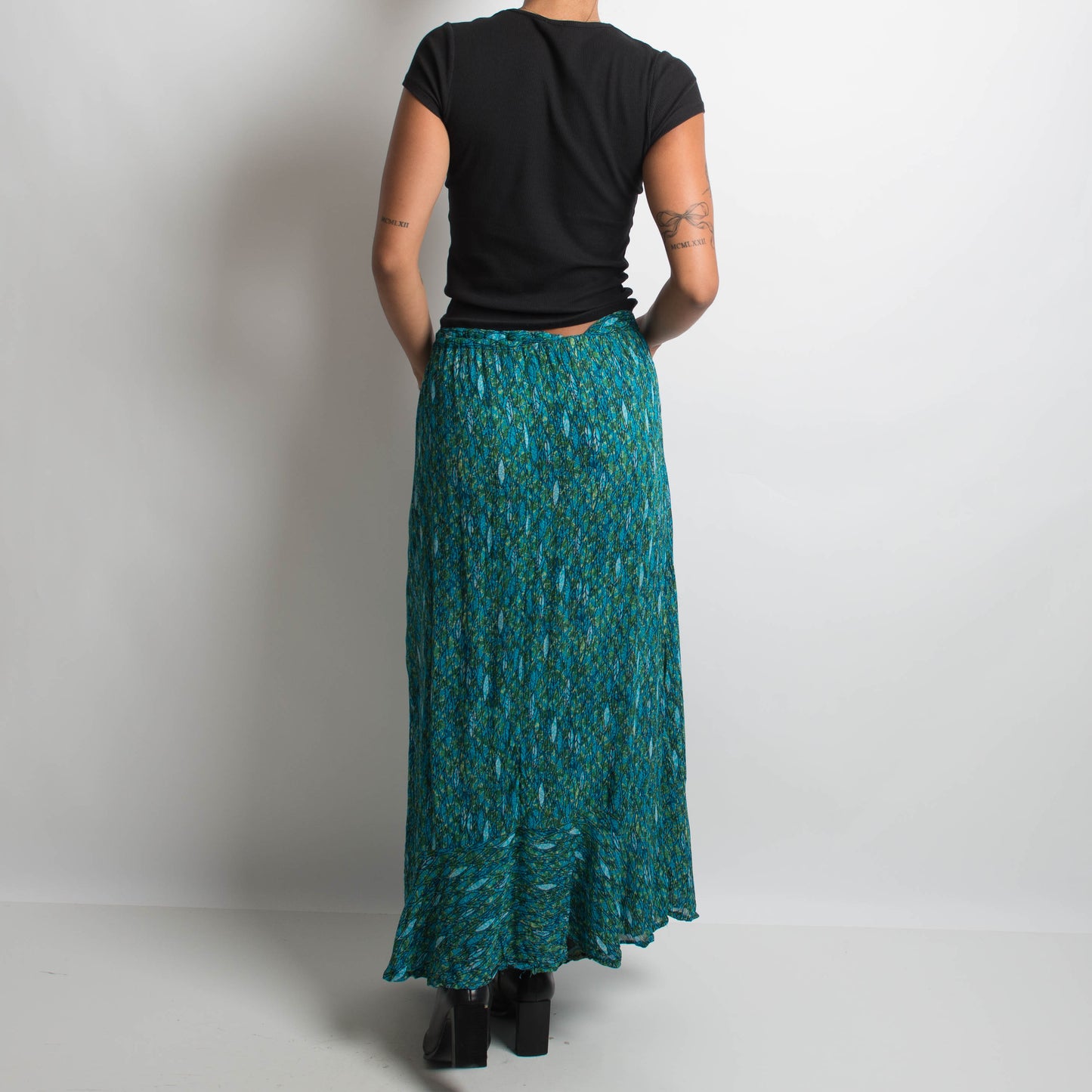 REVERSIBLE MIDI SKIRT