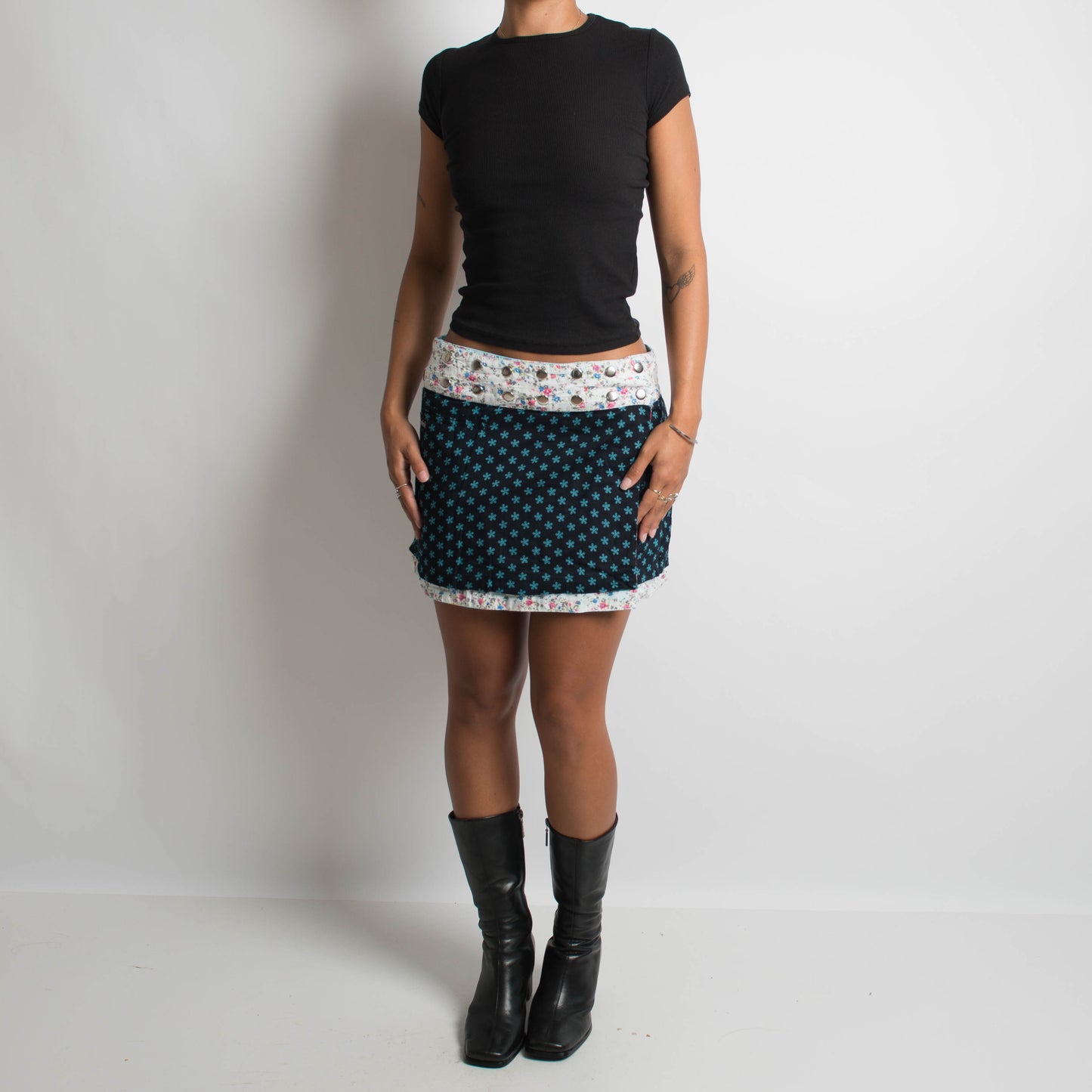 REVERSIBLE WRAP MINI SKIRT