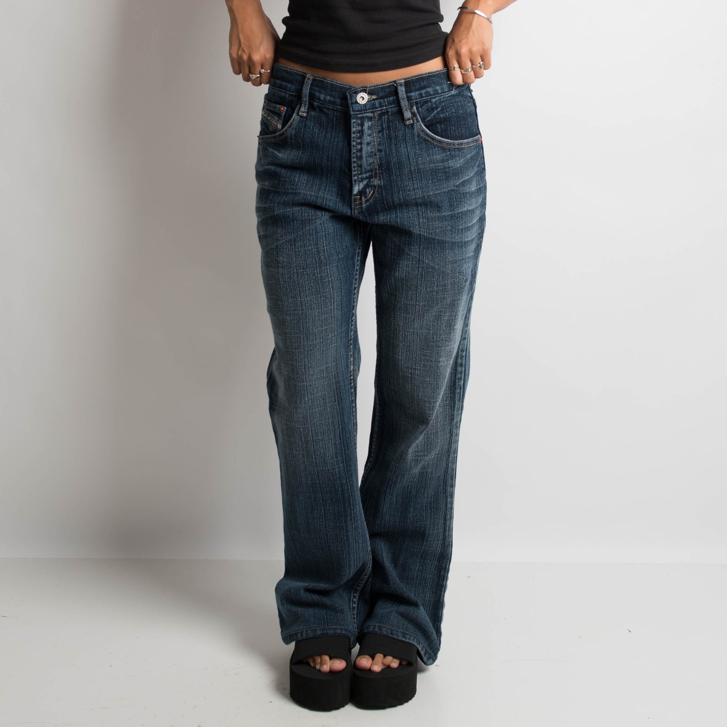 JEAN BOOTCUT DÉLAVÉ FONCÉ