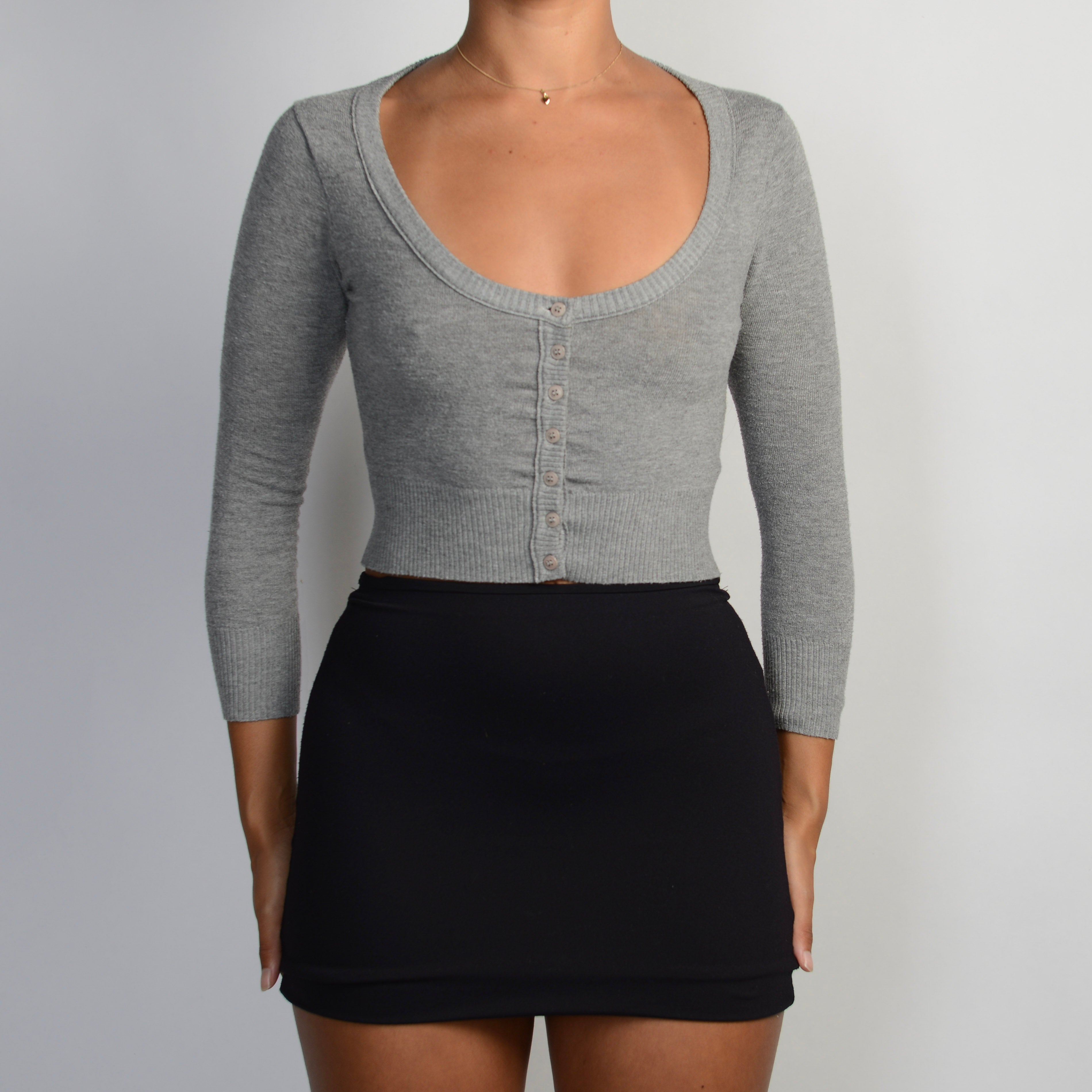 GREY CROP CARDIGAN