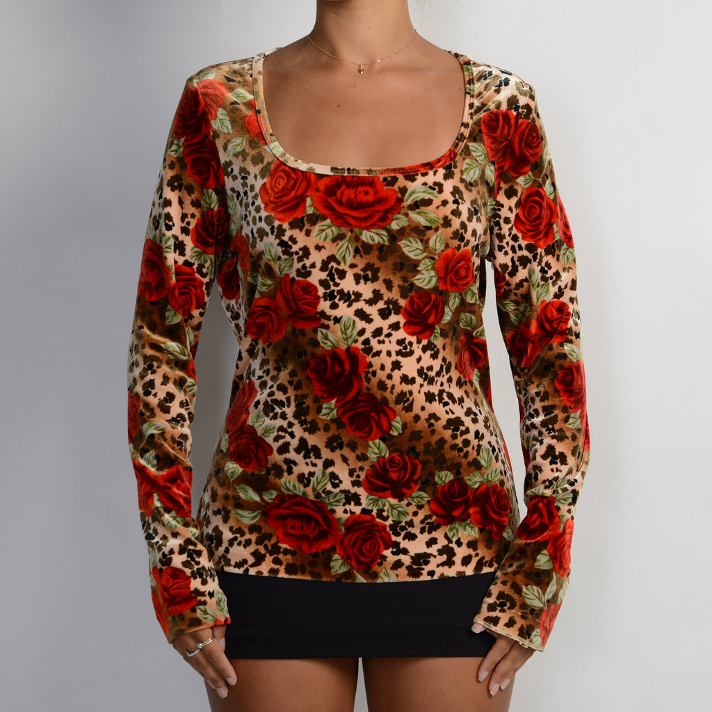 VELOUR LONG SLEEVE TOP