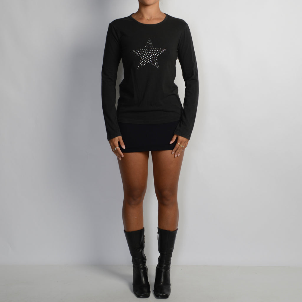BLACK LONG SLEEVE TOP
