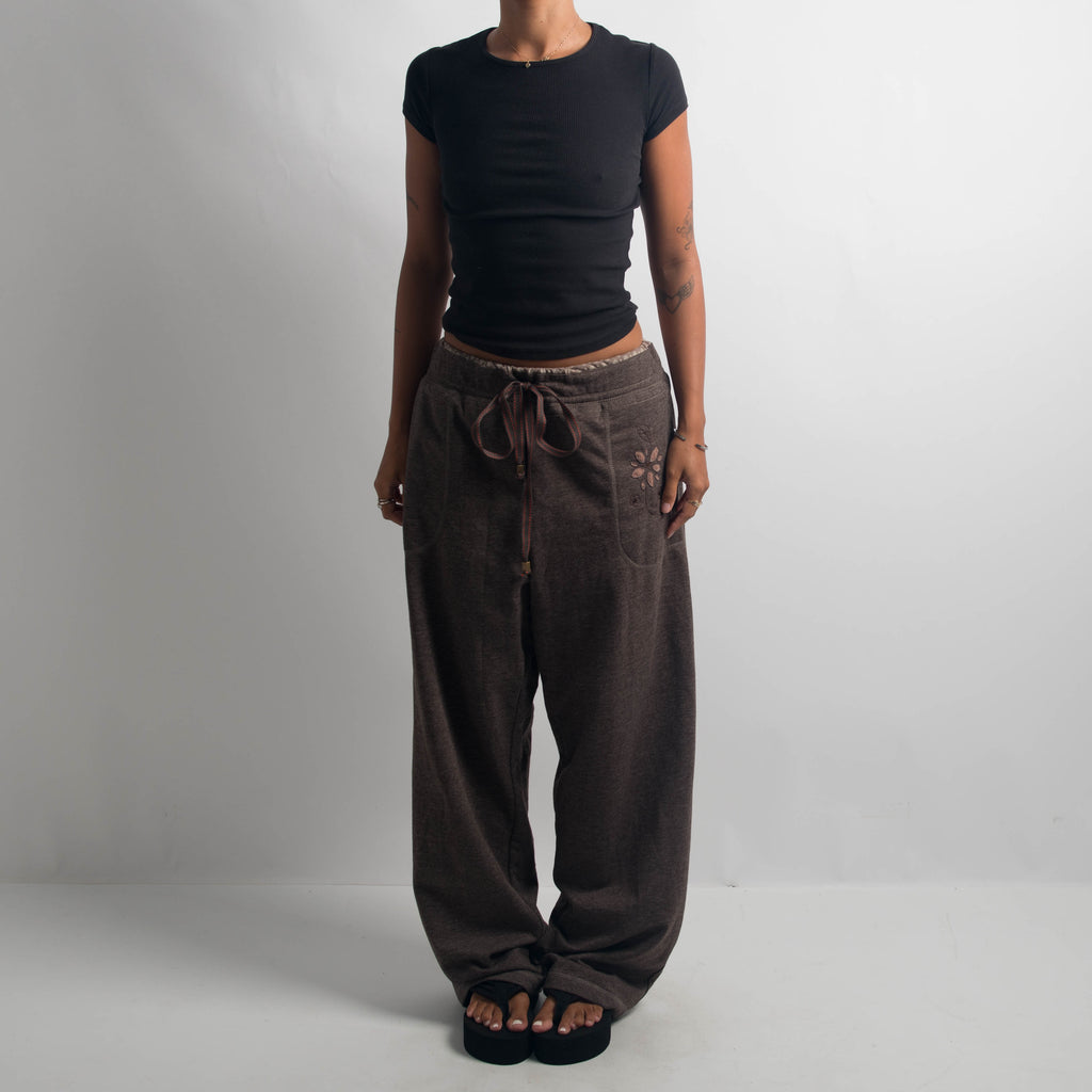 BROWN FLEECE SWEATPANTS