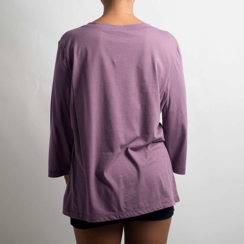 PURPLE GRAPHIC TOP