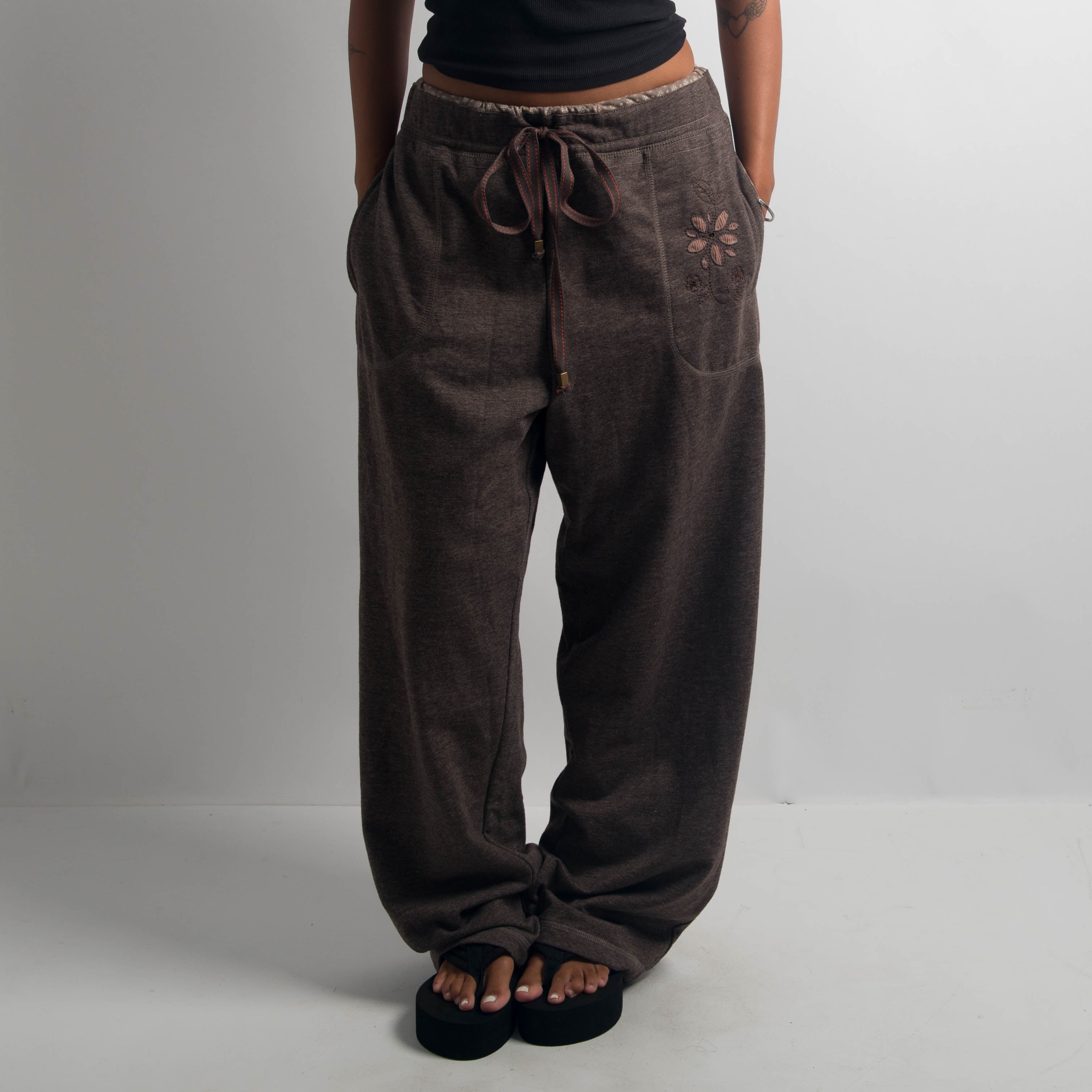 BROWN FLEECE SWEATPANTS