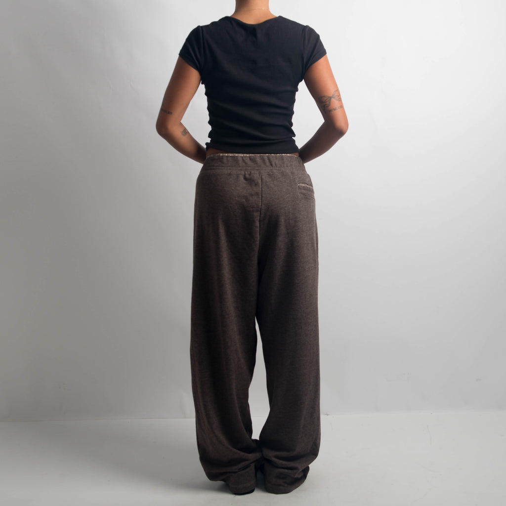 BROWN FLEECE SWEATPANTS