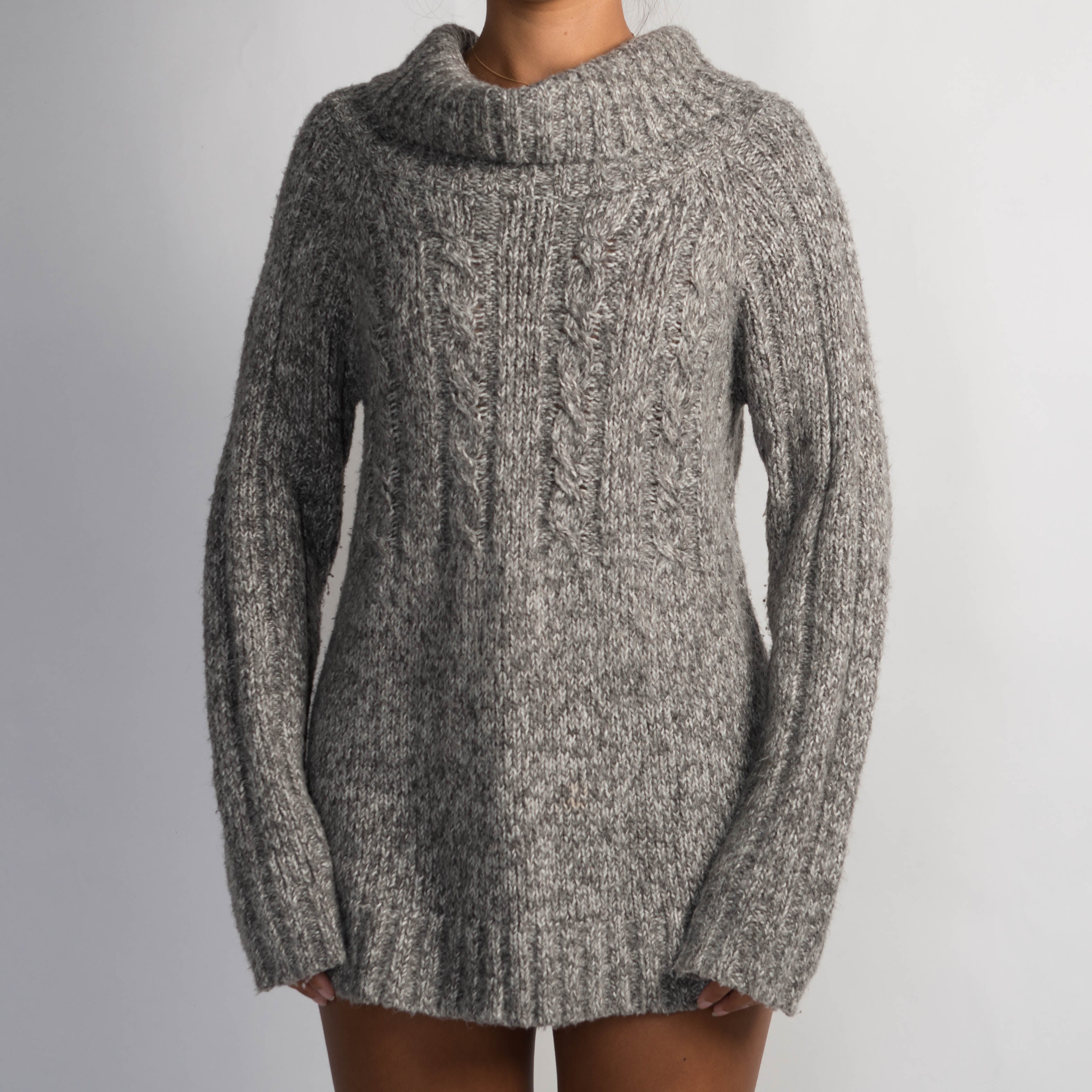 GREY MARLE KNIT SWEATER