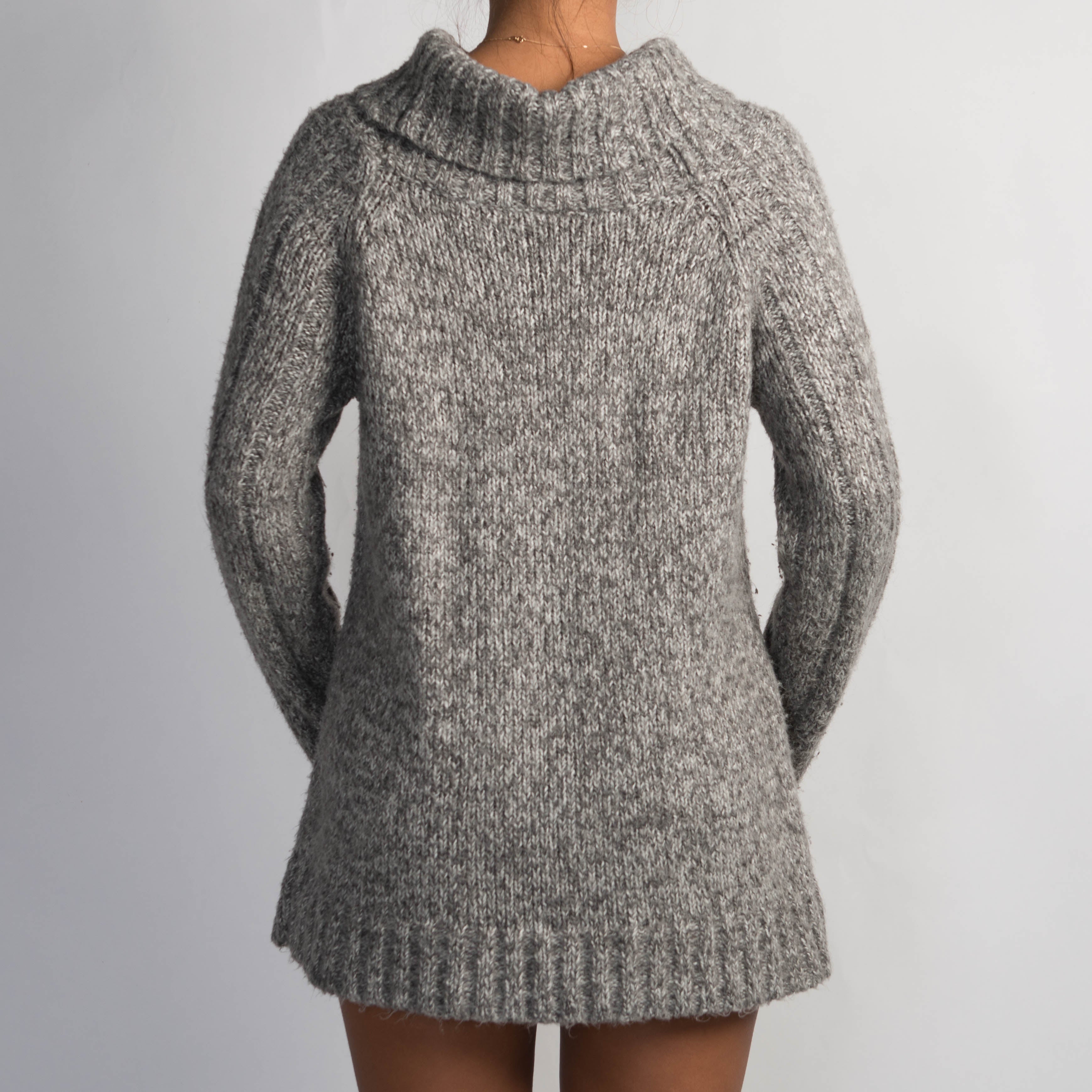 GREY MARLE KNIT SWEATER