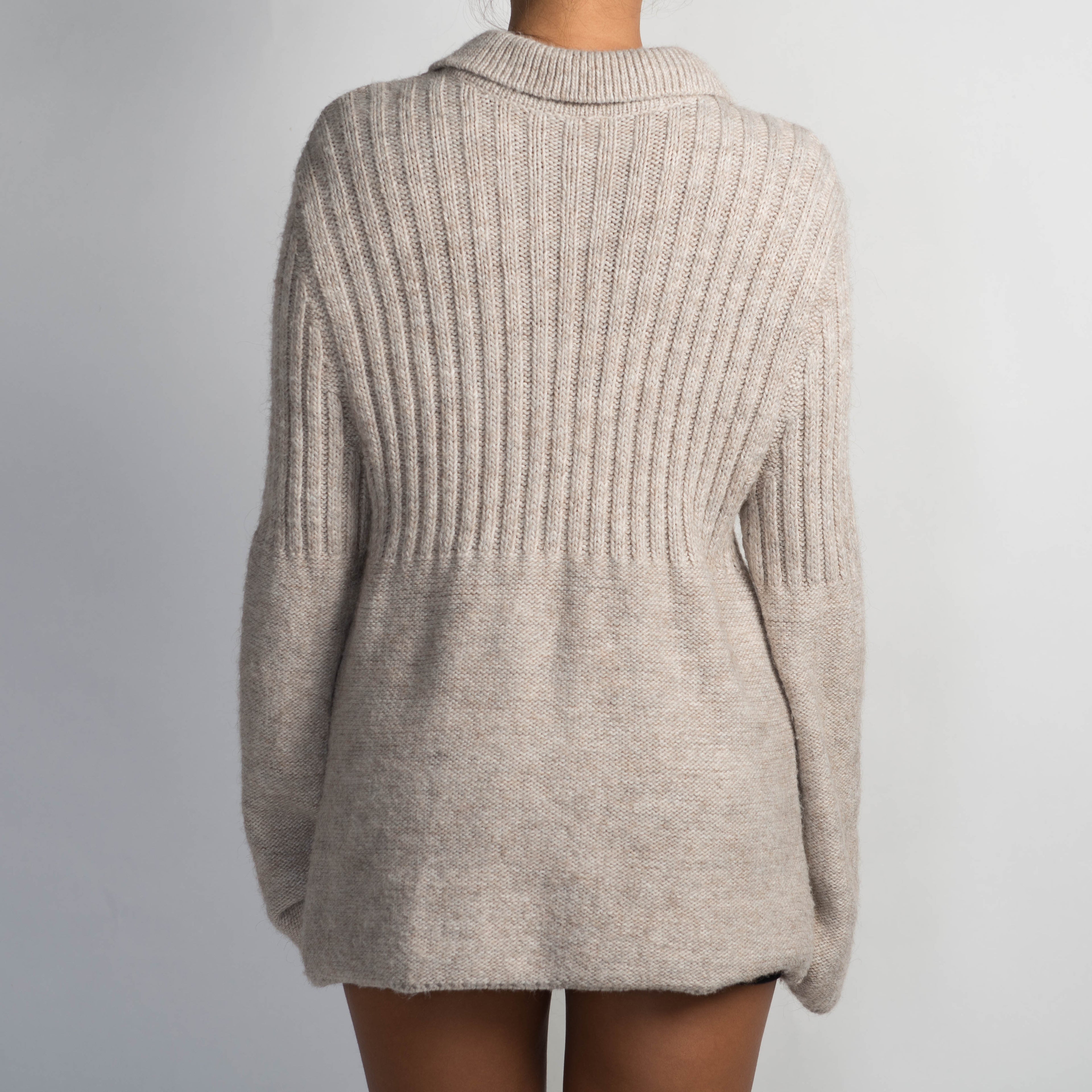 BEIGE RIB KNIT CARDIGAN