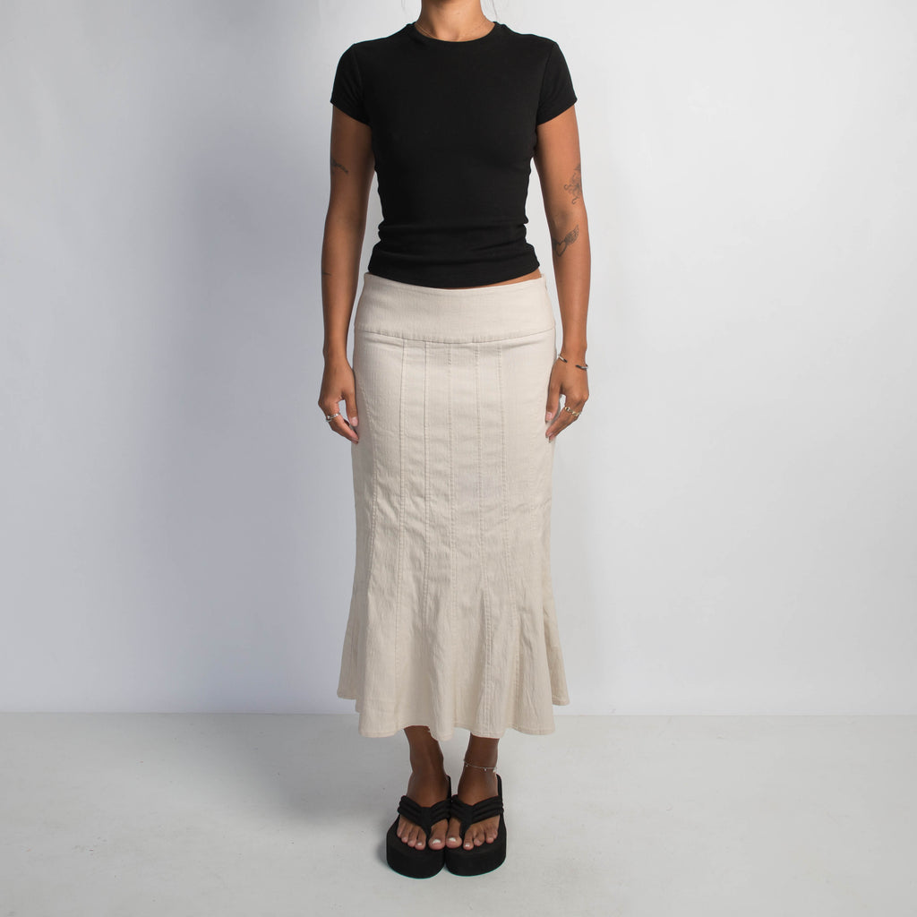 BEIGE LONGLINE SKIRT