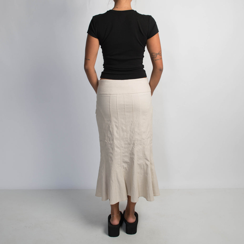 BEIGE LONGLINE SKIRT