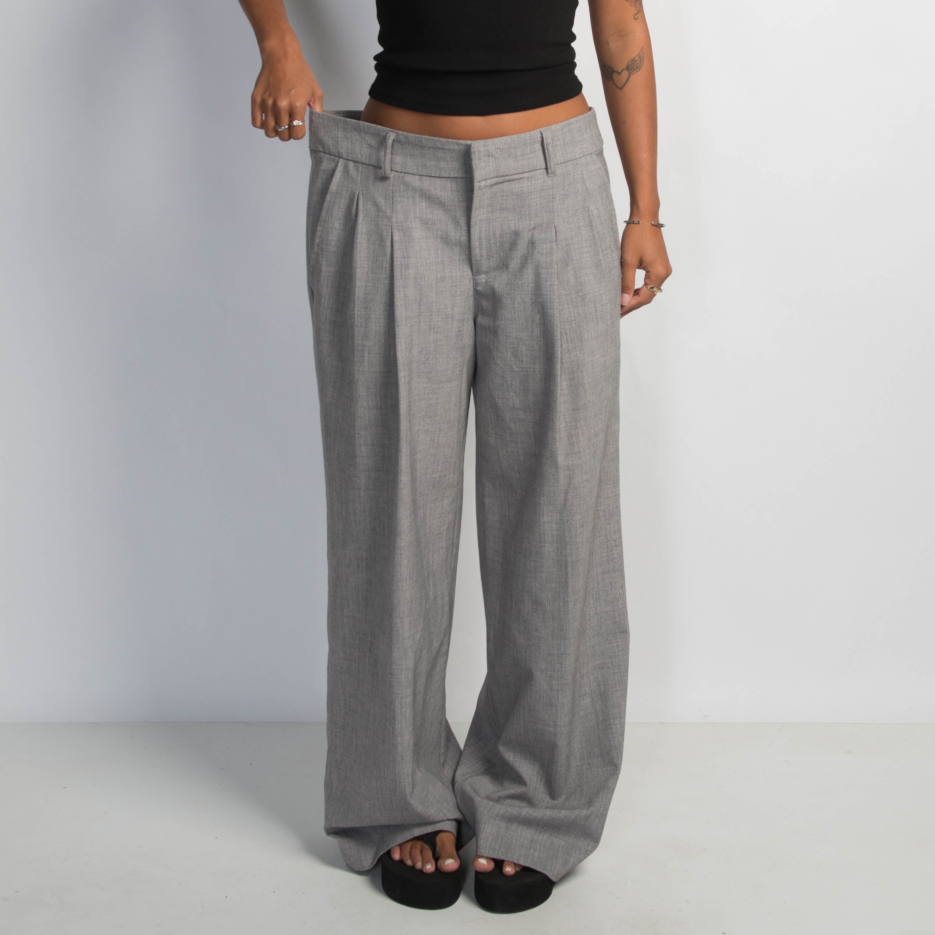 GREY WIDE LEG TROUSERS