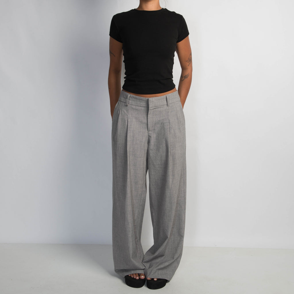 GREY WIDE LEG TROUSERS