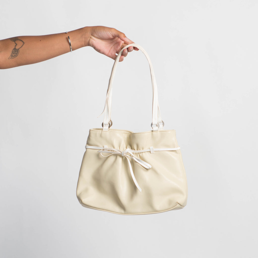 CREAM FAUX LEATHER PURSE