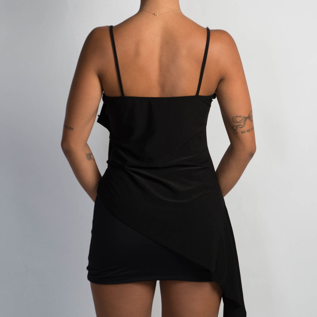 BLACK ASYMMETRIC CAMISOLE