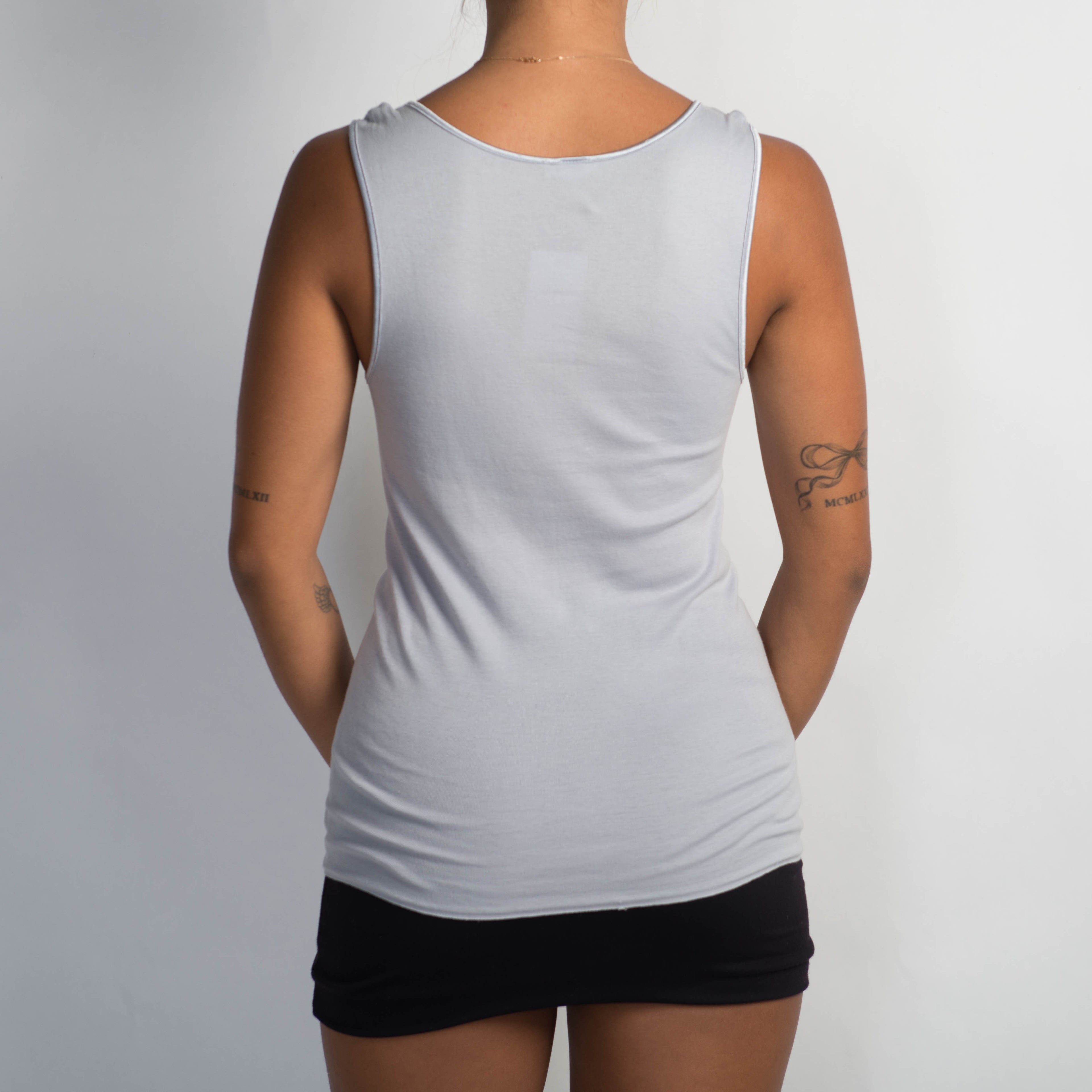 GREY SLEEVELESS TOP