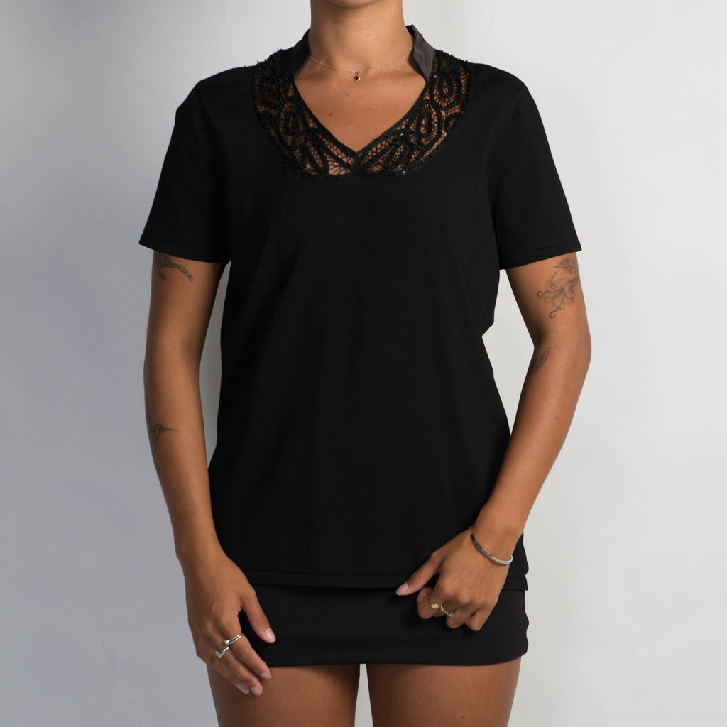 BLACK BEADED TOP