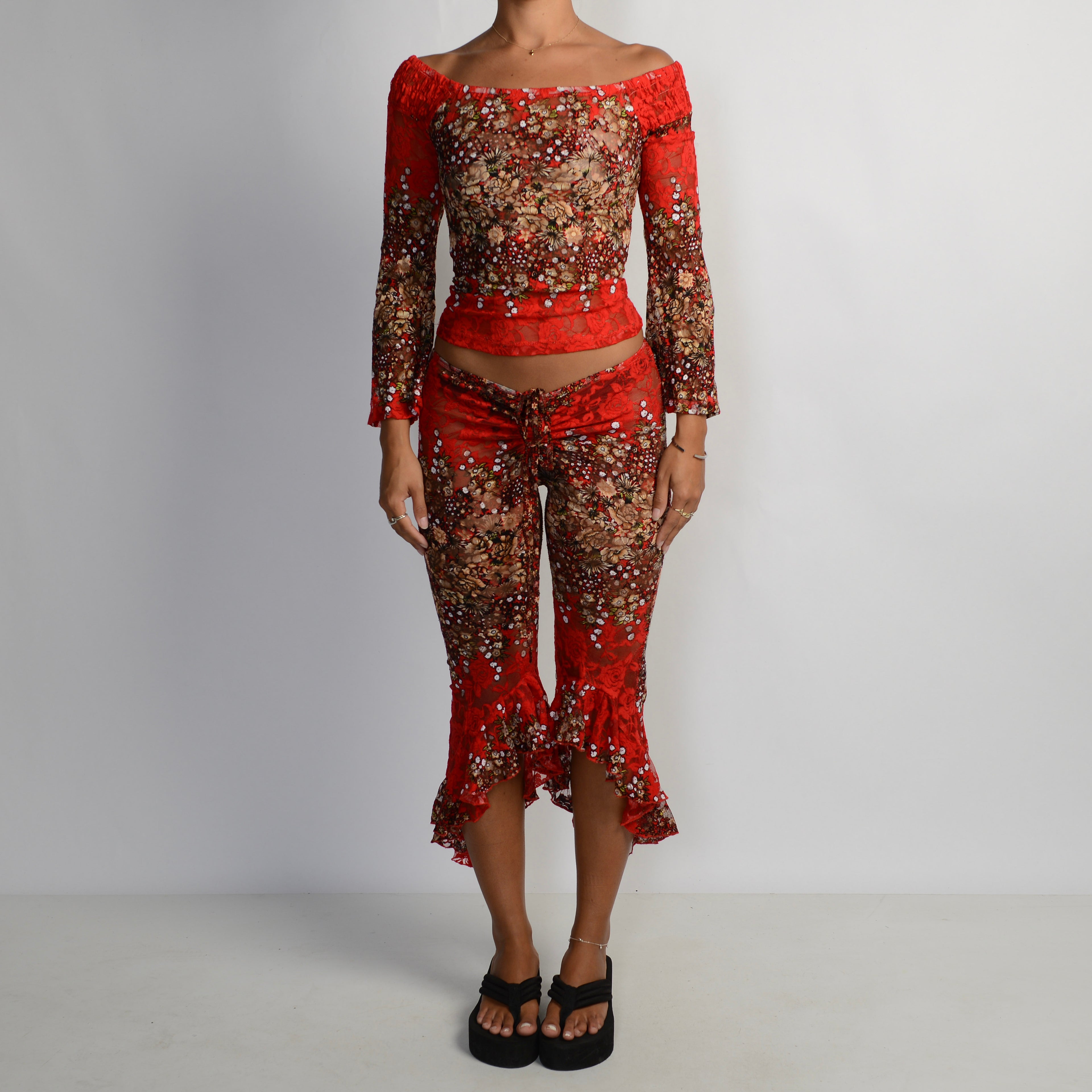 RED LACE 2 PIECE SET