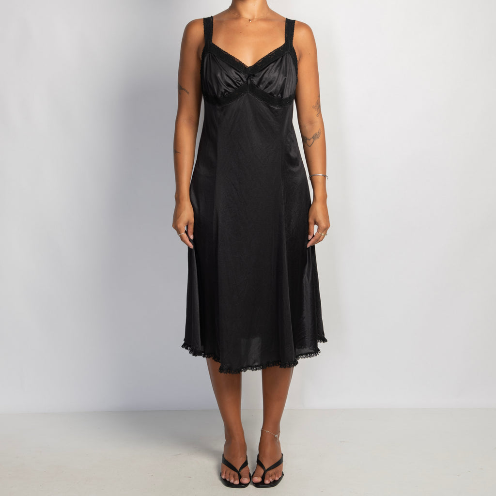 BLACK NYLON MIDI DRESS