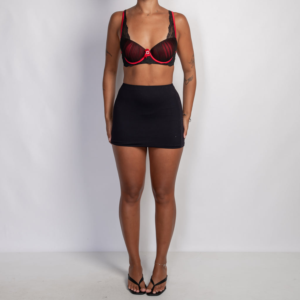 RED UNDERLAY BRA